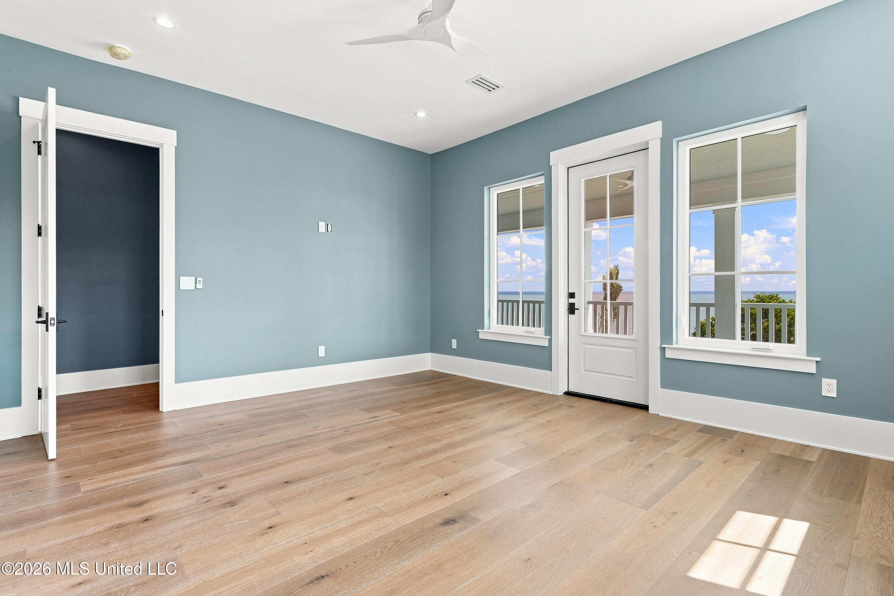 1936 Beach Drive Property Photo 77