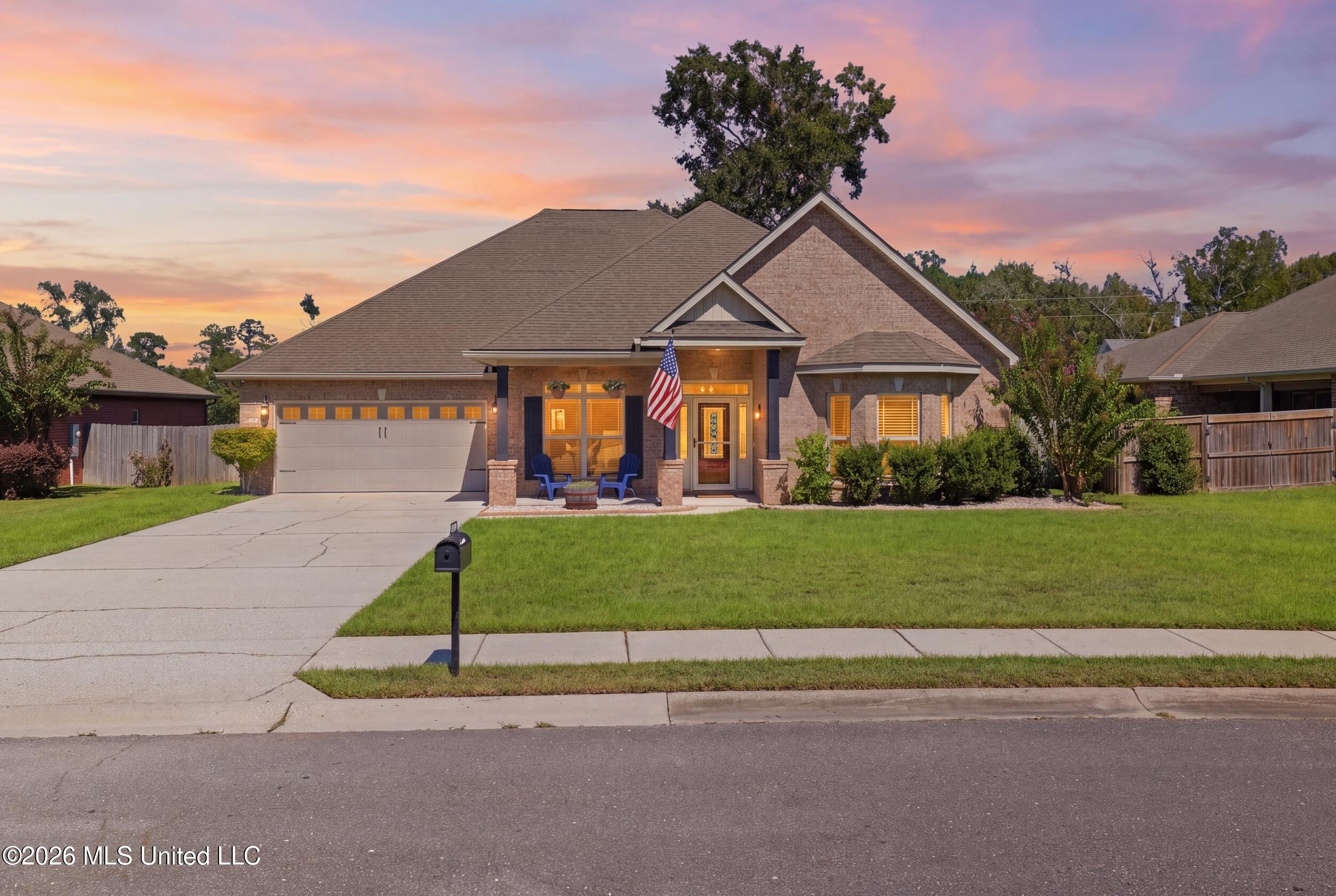13090 Hawthorn Drive Property Photo 2