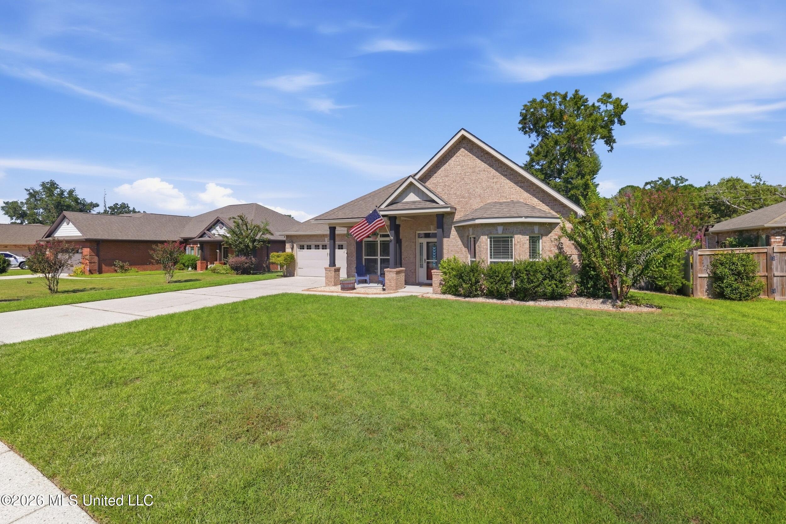13090 Hawthorn Drive Property Photo 4