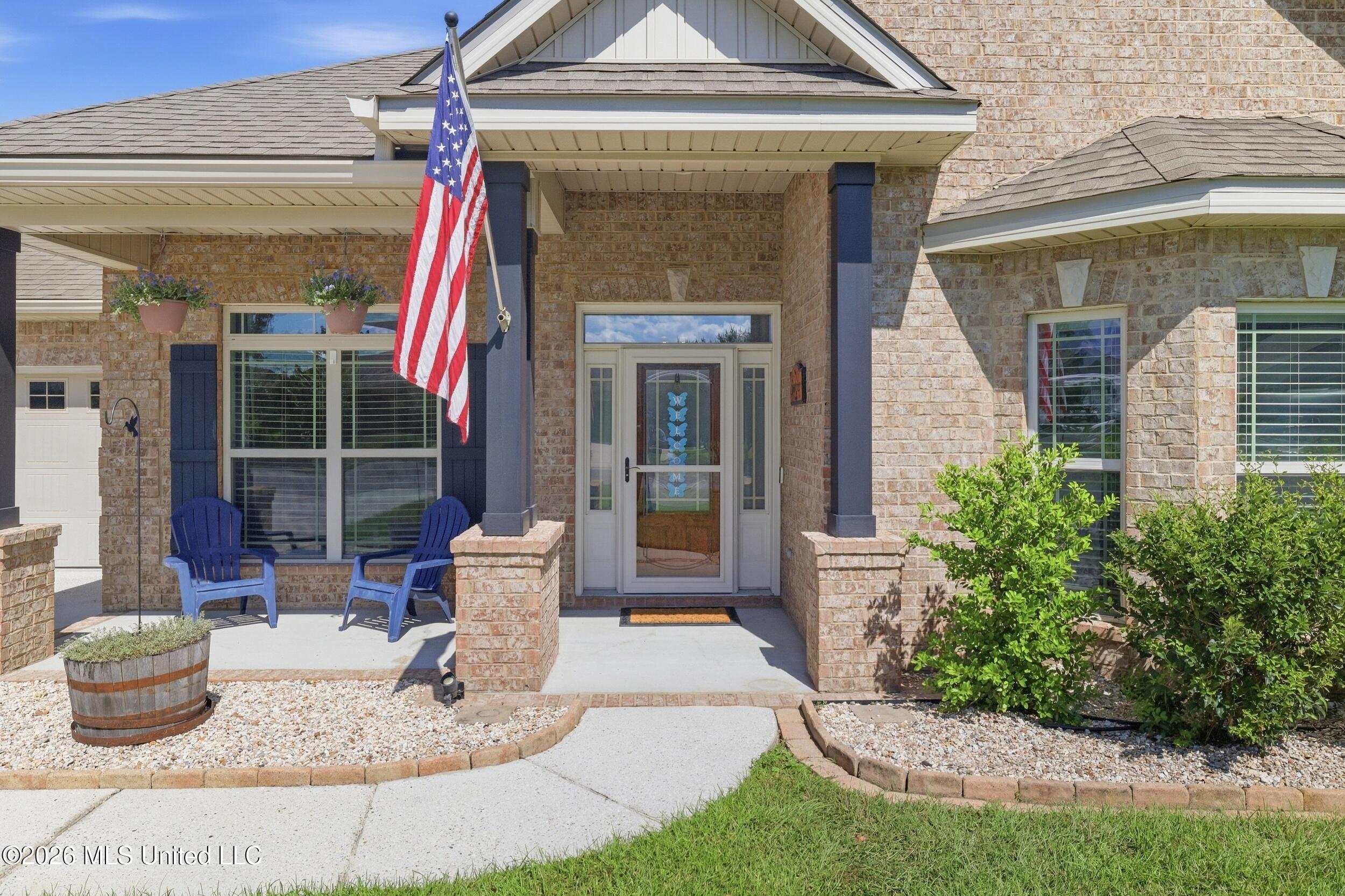 13090 Hawthorn Drive Property Photo 5