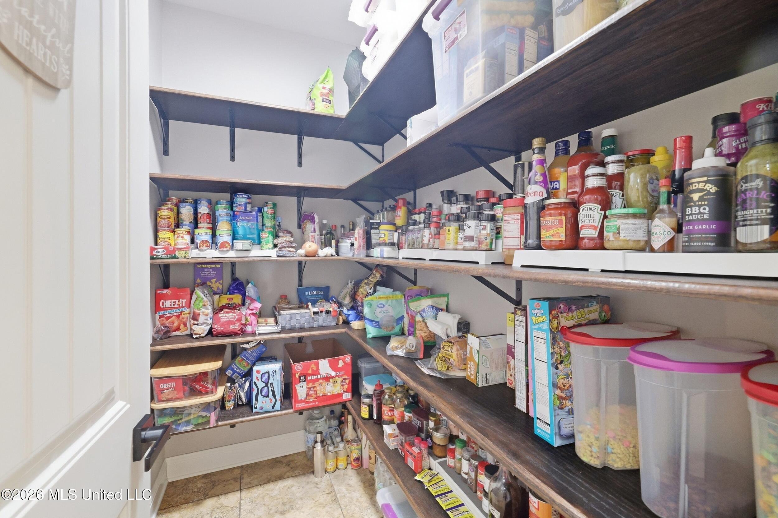 13090 Hawthorn Drive Property Photo 36