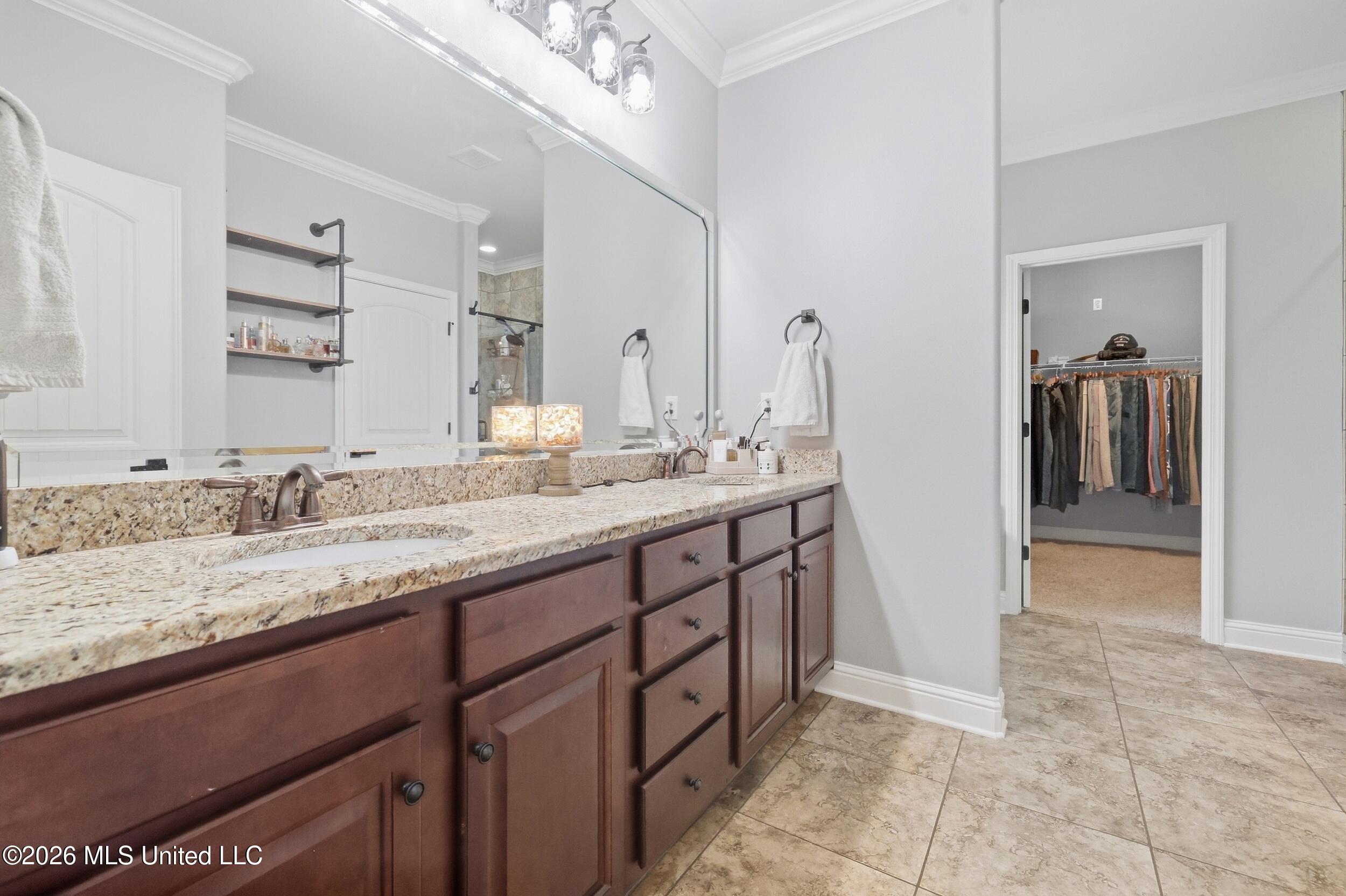 13090 Hawthorn Drive Property Photo 43