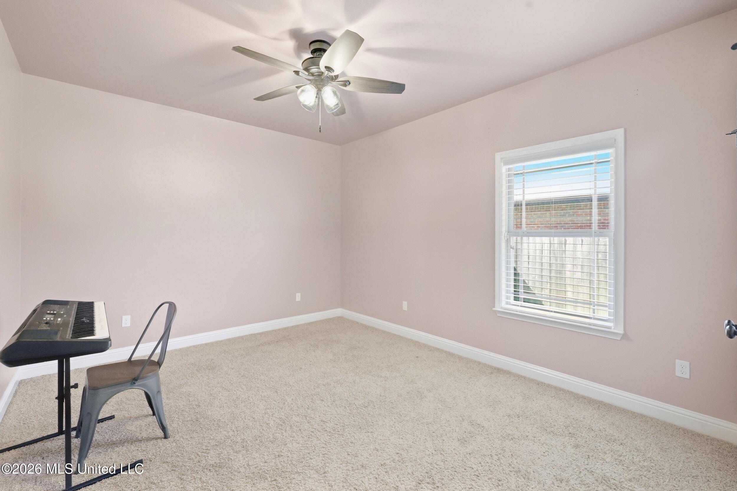 13090 Hawthorn Drive Property Photo 54