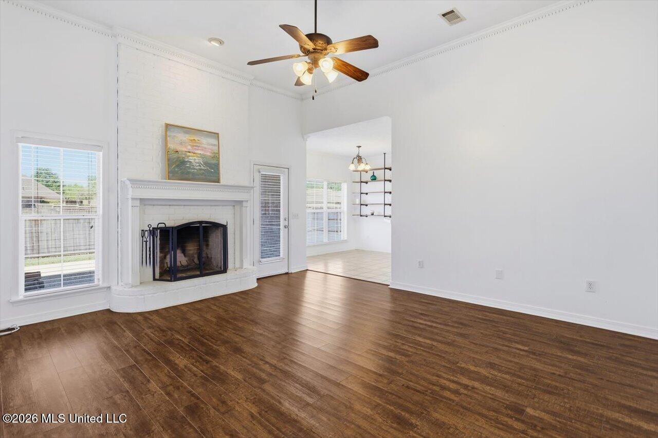 184 Provonce Park Property Photo 5