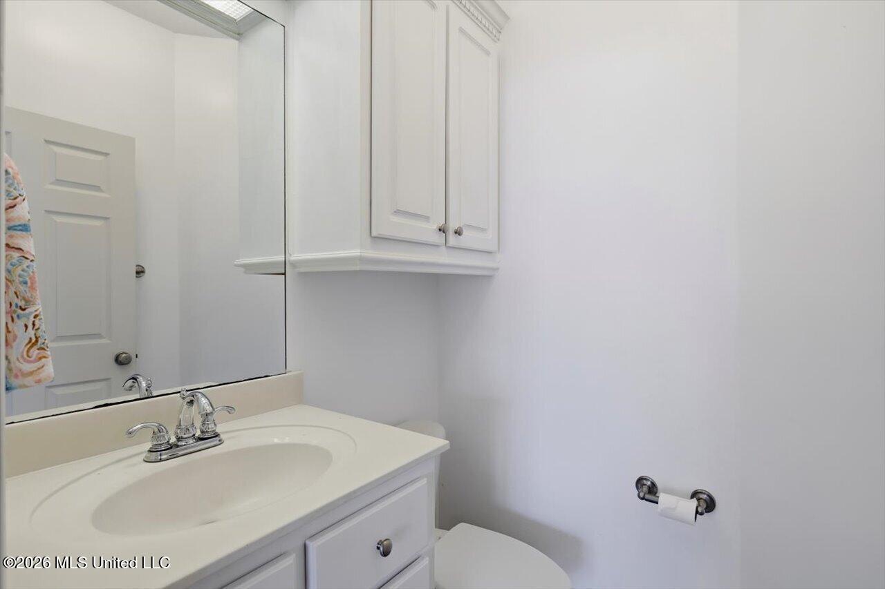 184 Provonce Park Property Photo 17