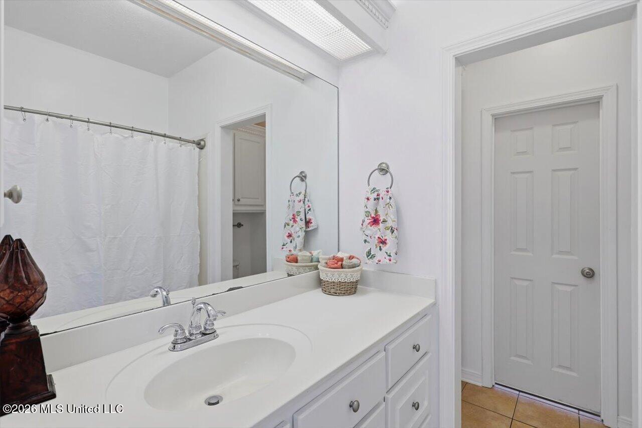 184 Provonce Park Property Photo 25