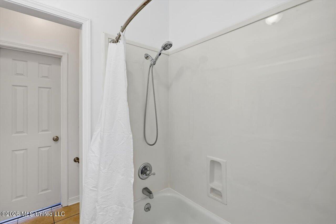 184 Provonce Park Property Photo 26
