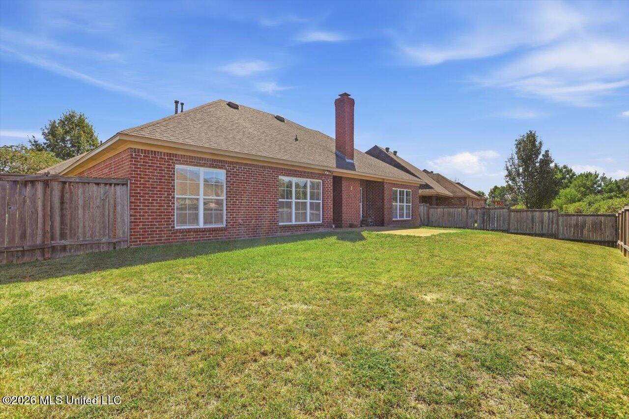184 Provonce Park Property Photo 31