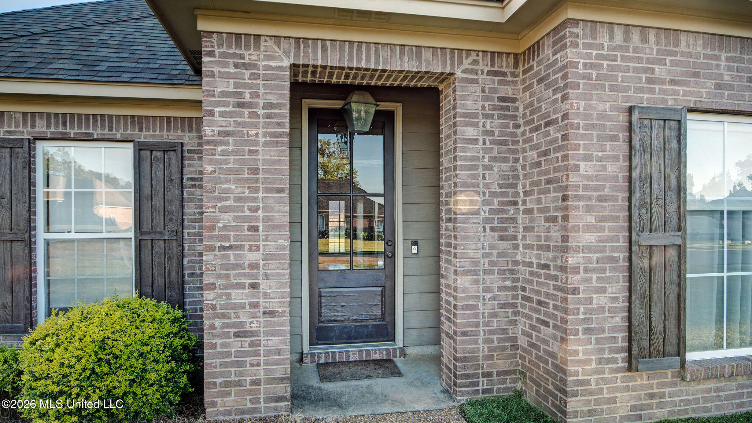 104 Merrimac Way Property Photo 4