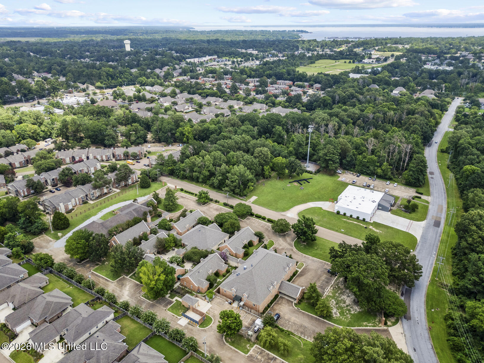 450 Towne Center Boulevard Property Photo 10