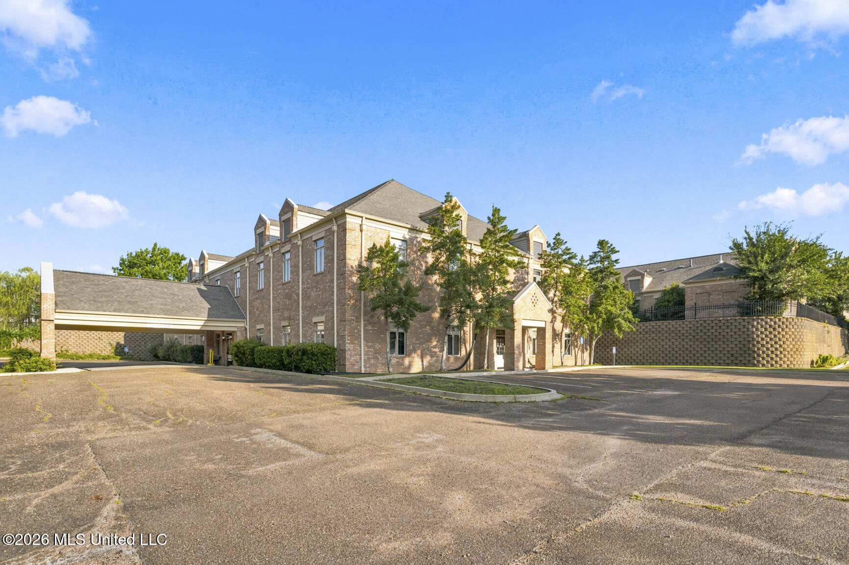450 Towne Center Boulevard Property Photo 13