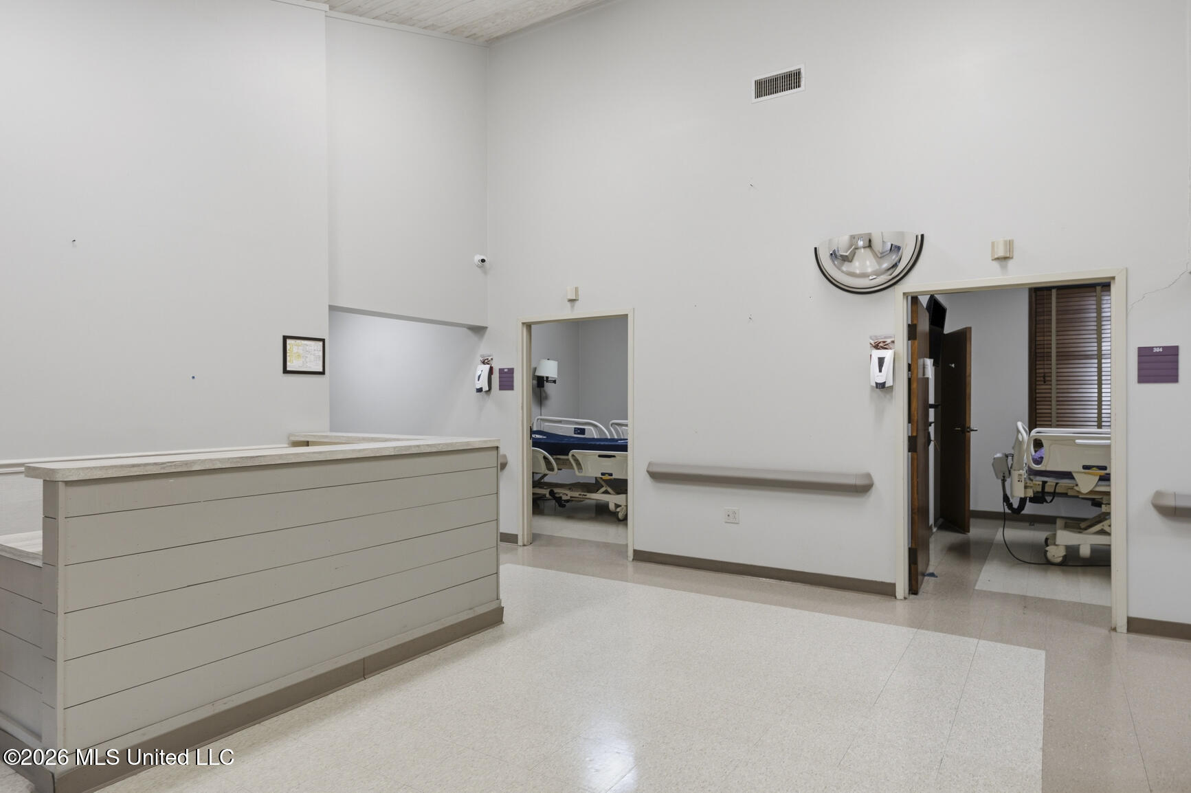 450 Towne Center Boulevard Property Photo 18