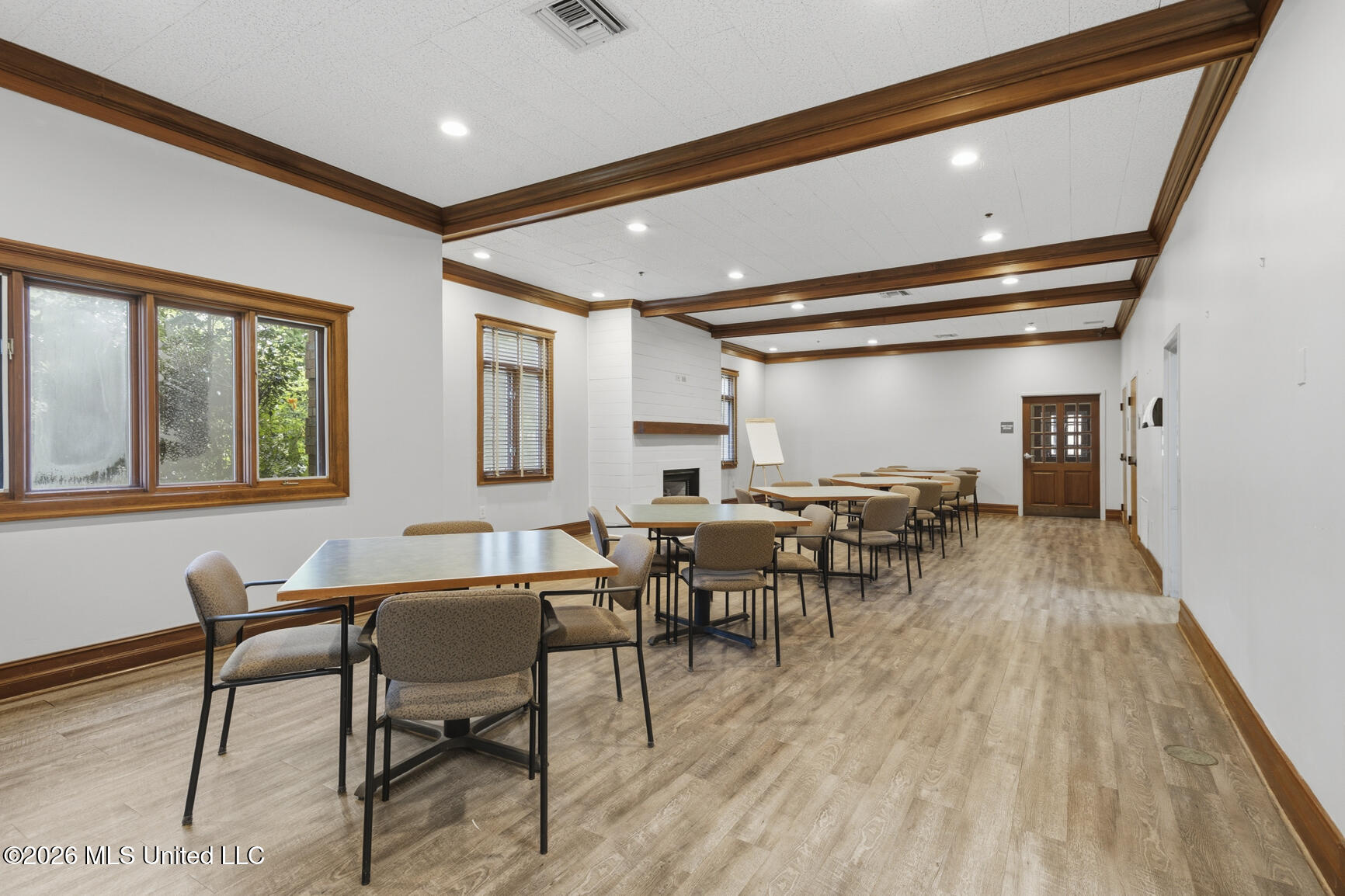 450 Towne Center Boulevard Property Photo 25