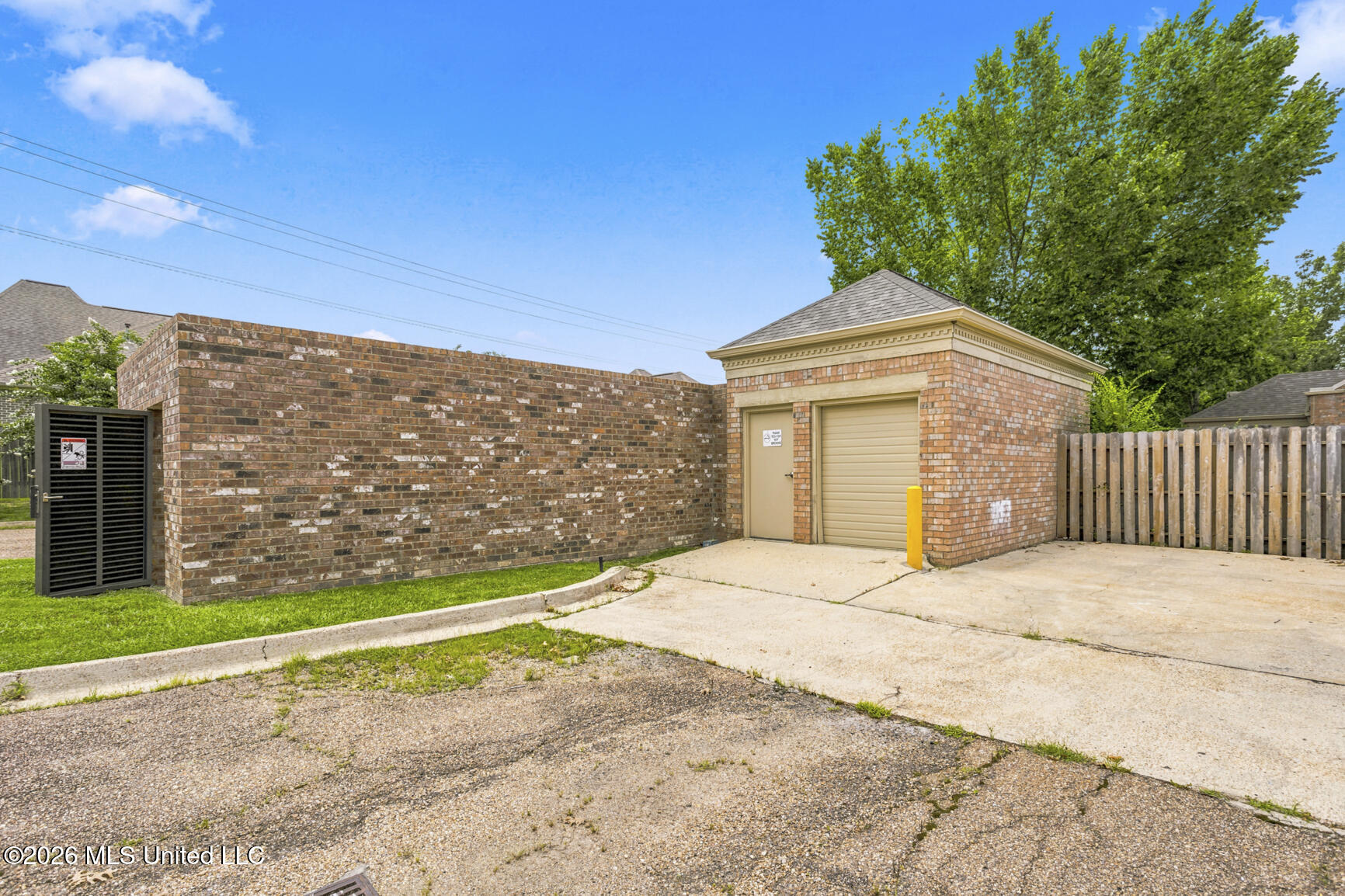450 Towne Center Boulevard Property Photo 38