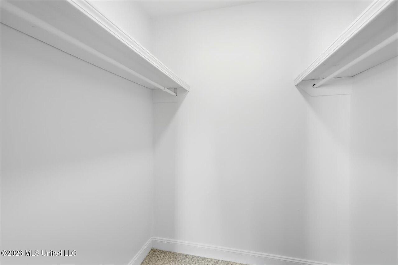 2077 Lakeshore Drive Property Photo 24