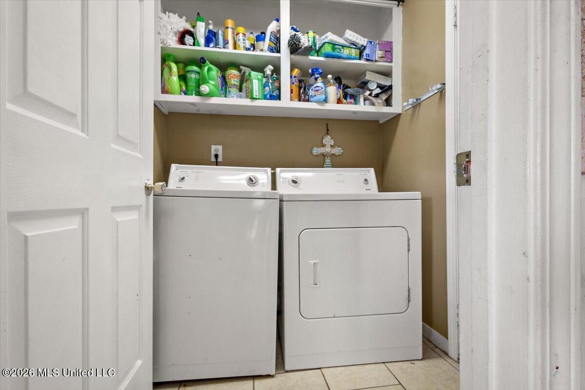 1018 Bullrun Drive Property Photo 21