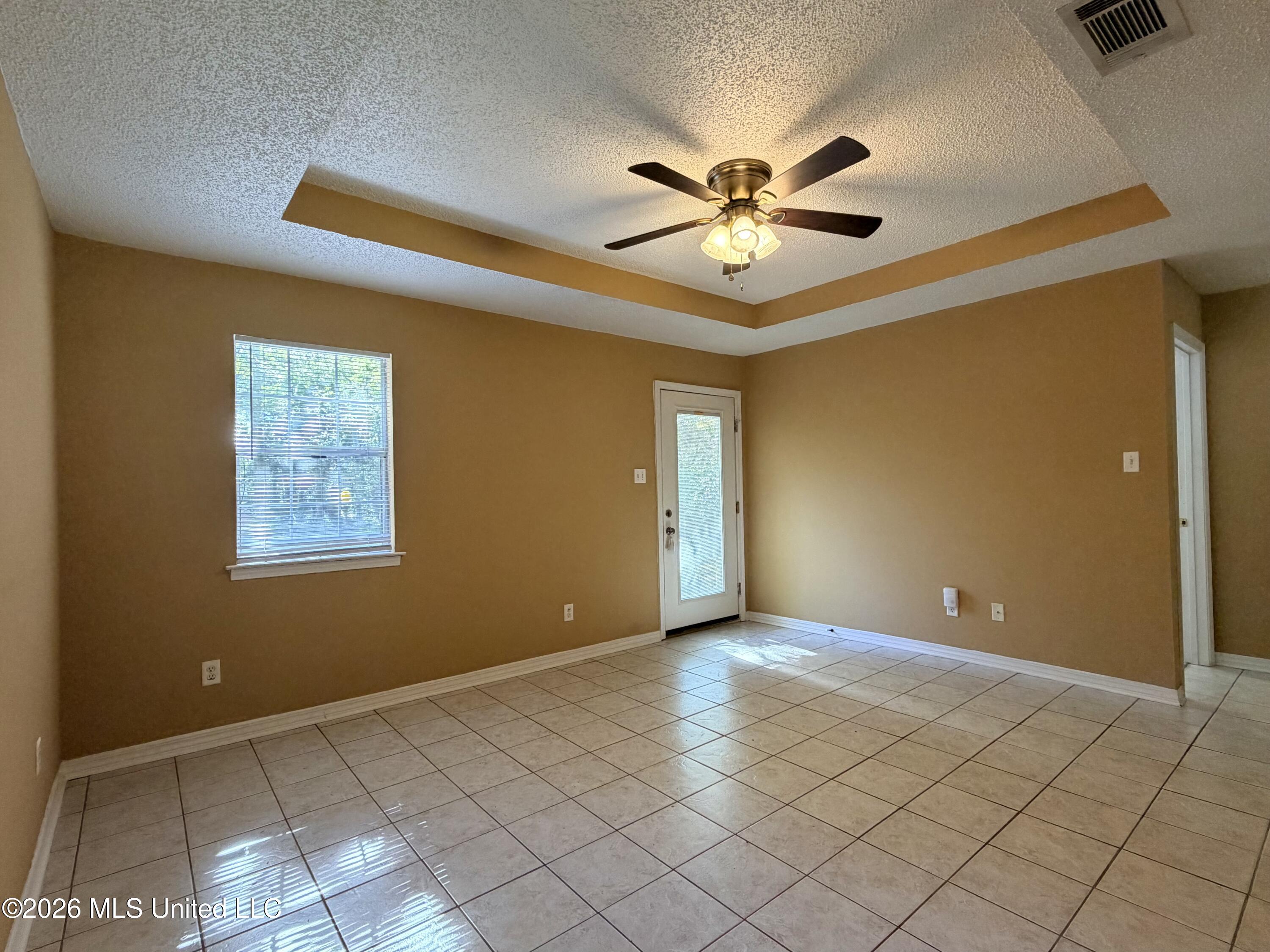 1312 Pine Street Property Photo 5