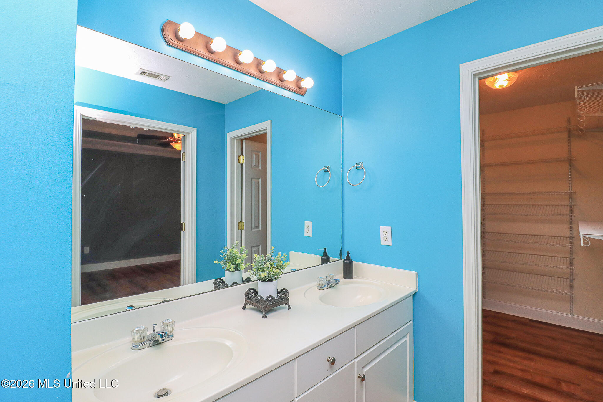 632 Post Oak Place Property Photo 25