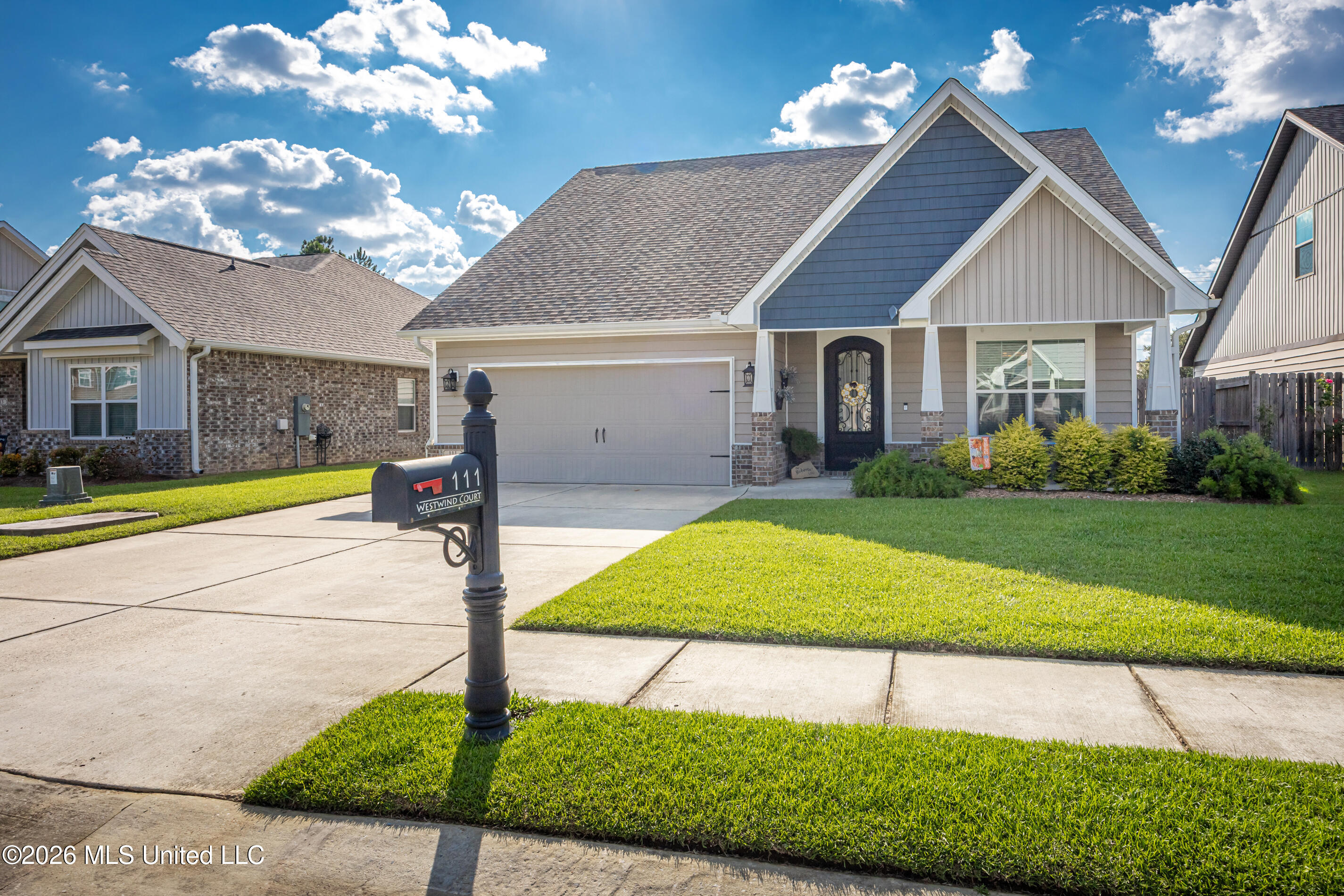 111 Westwind Court Property Photo 2