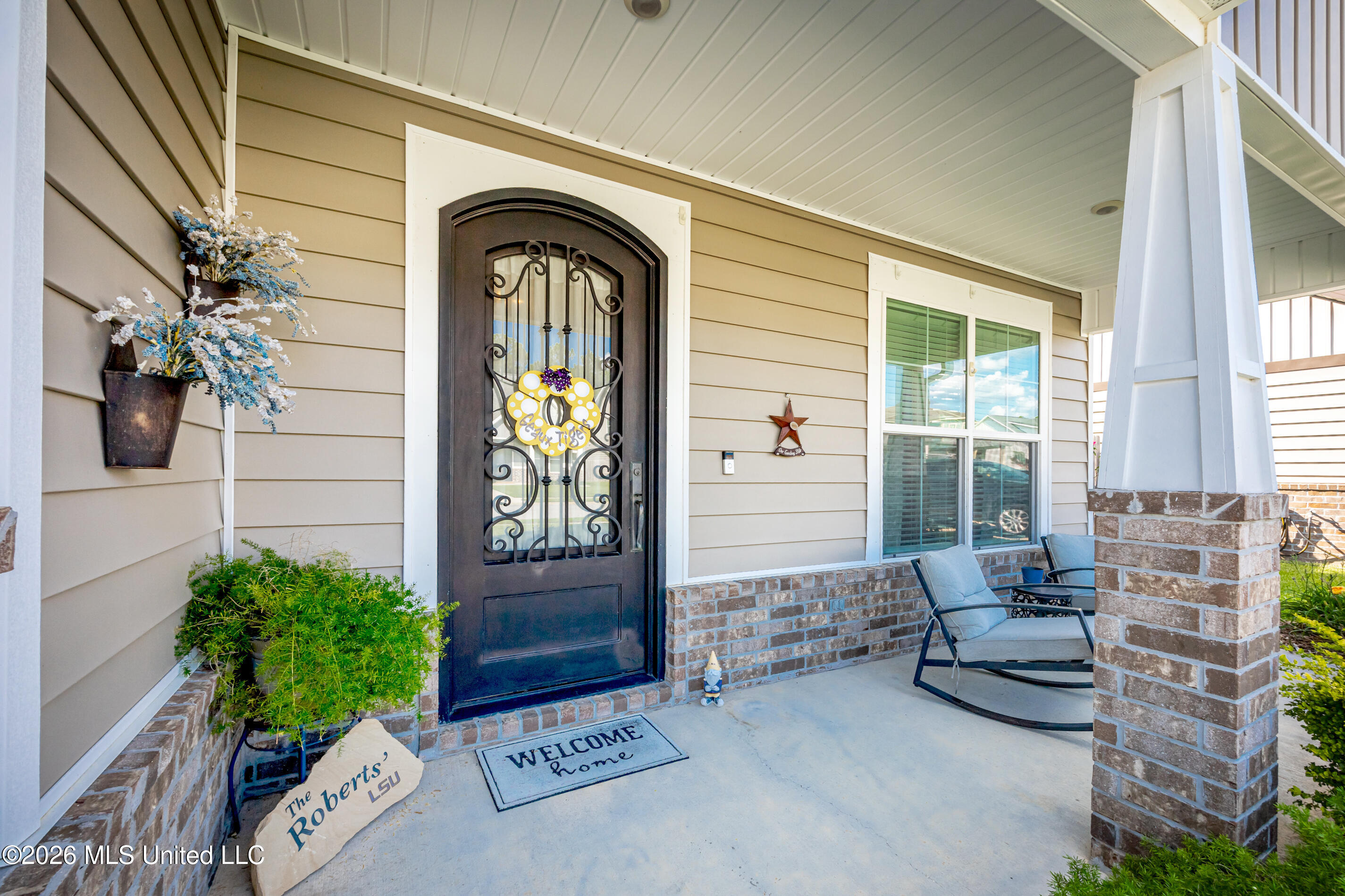 111 Westwind Court Property Photo 6