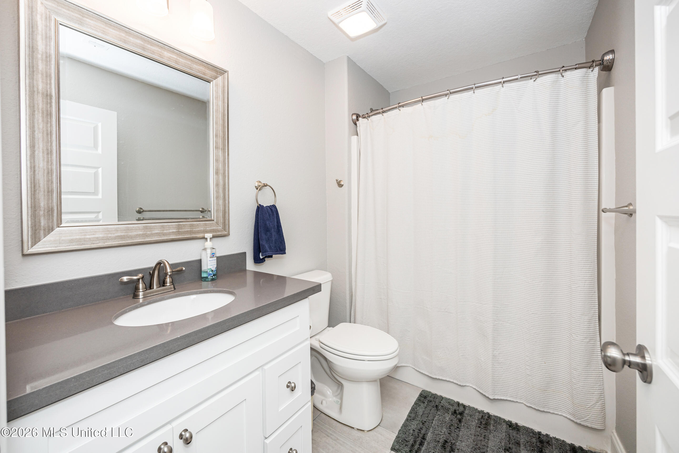 111 Westwind Court Property Photo 44