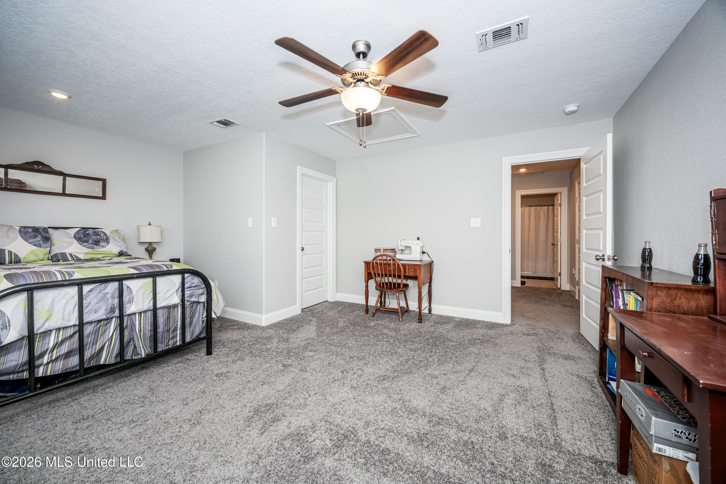 111 Westwind Court Property Photo 49
