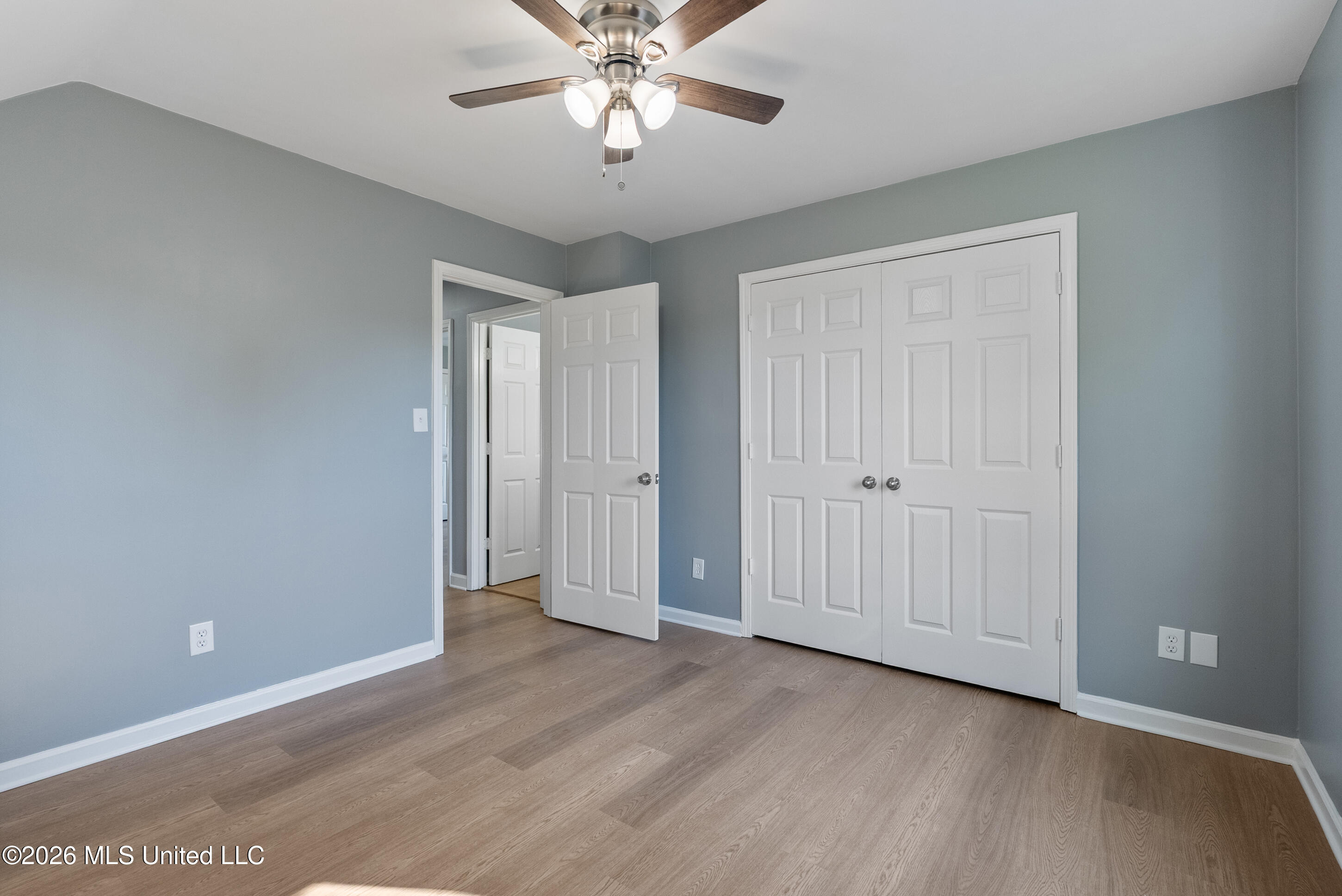 4241 Shadow Glen Drive Property Photo 20