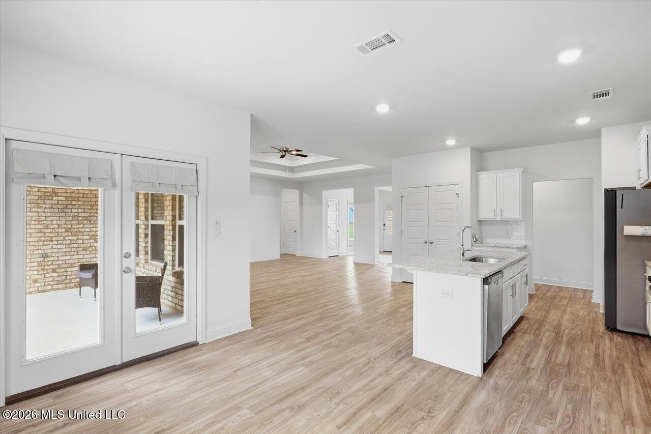 232 Deerfield Club Drive Property Photo 15