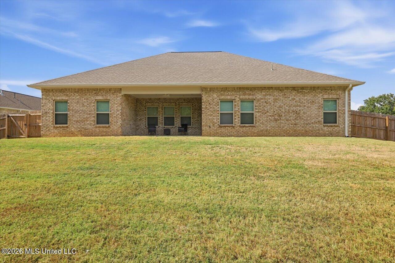232 Deerfield Club Drive Property Photo 36