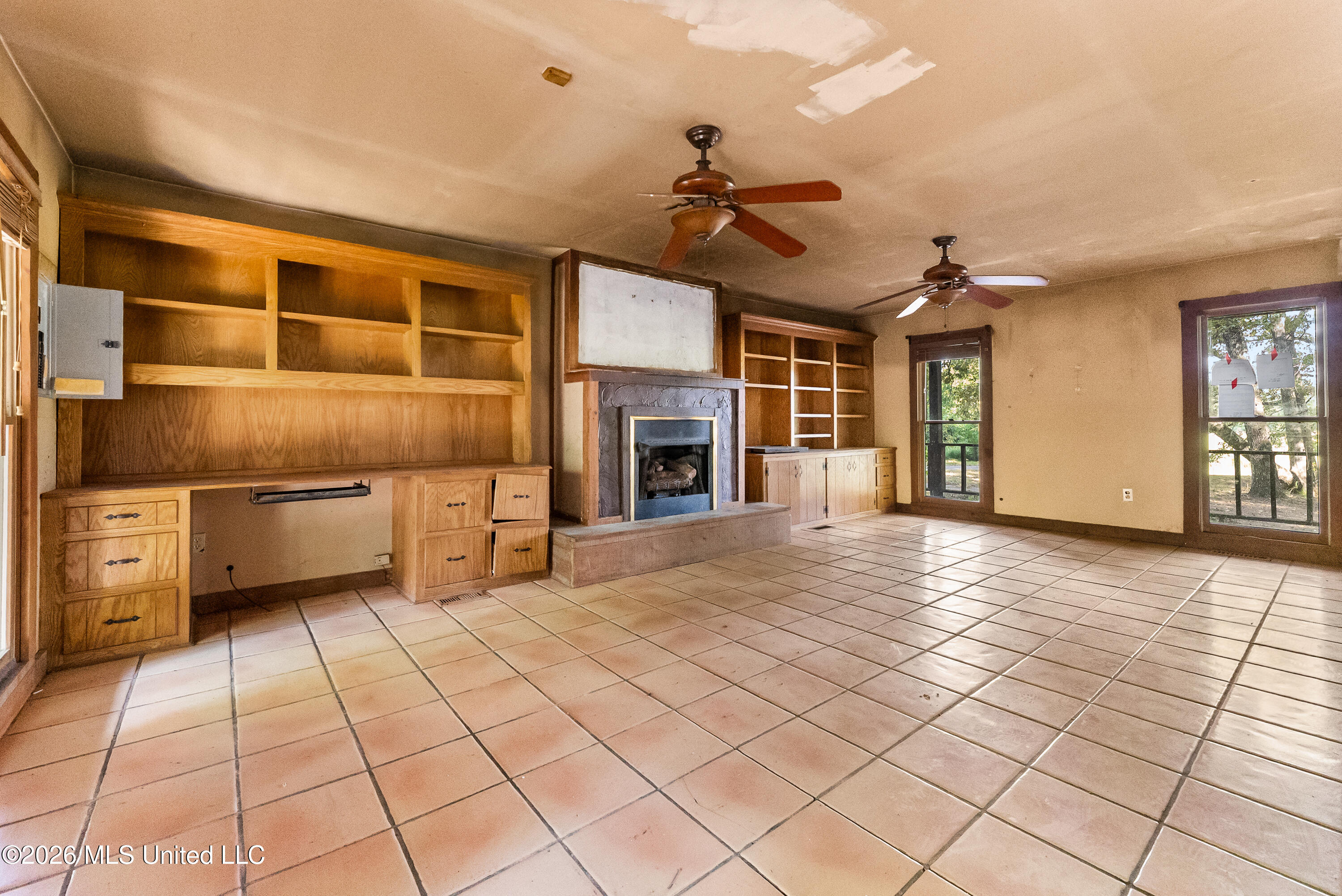 465 Liles Road Property Photo 5