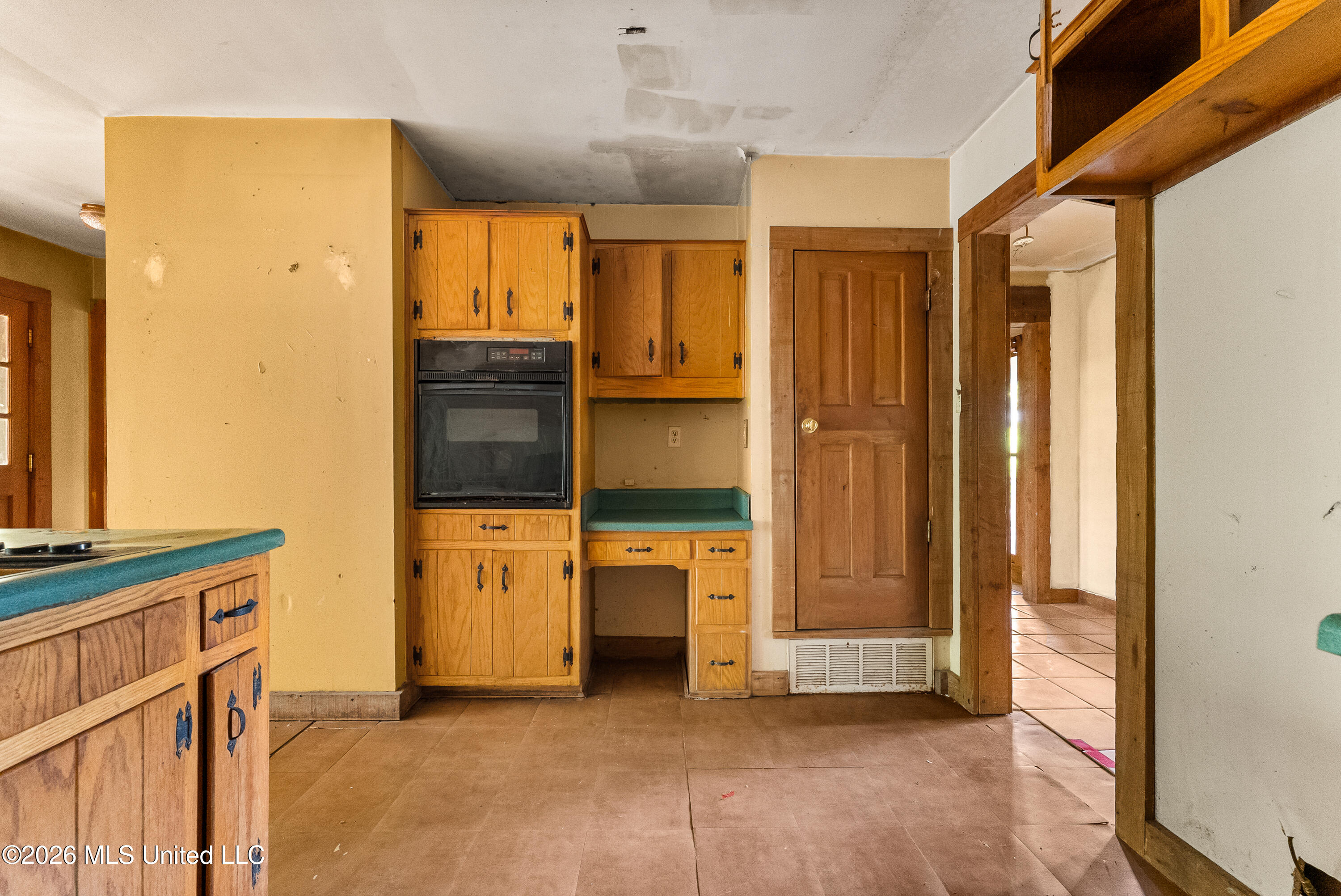 465 Liles Road Property Photo 10