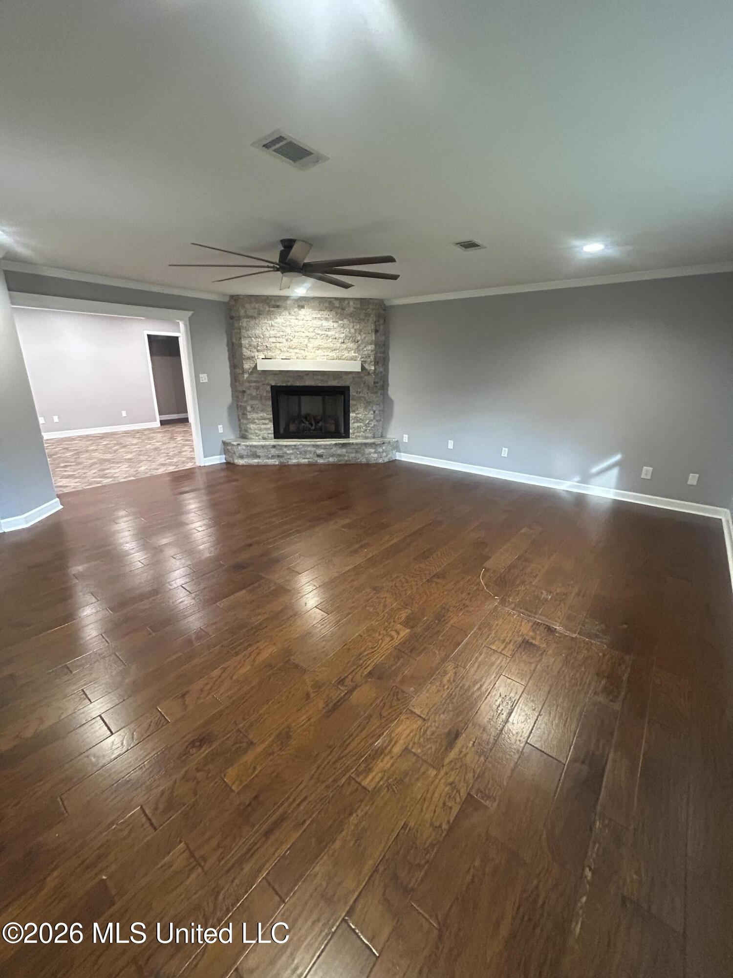167 Lee Avenue Property Photo 7