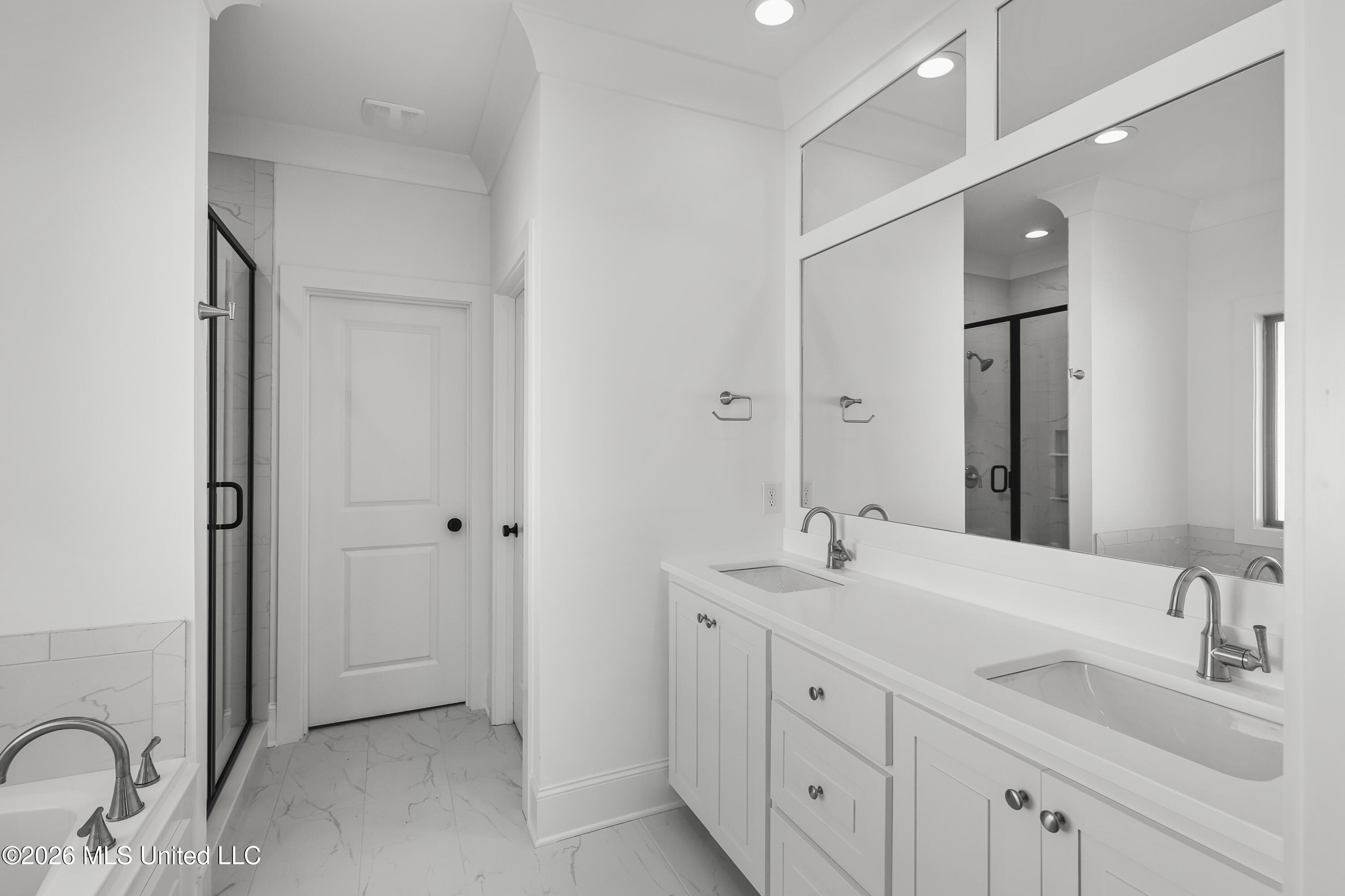 207 Benners Lane Property Photo 14