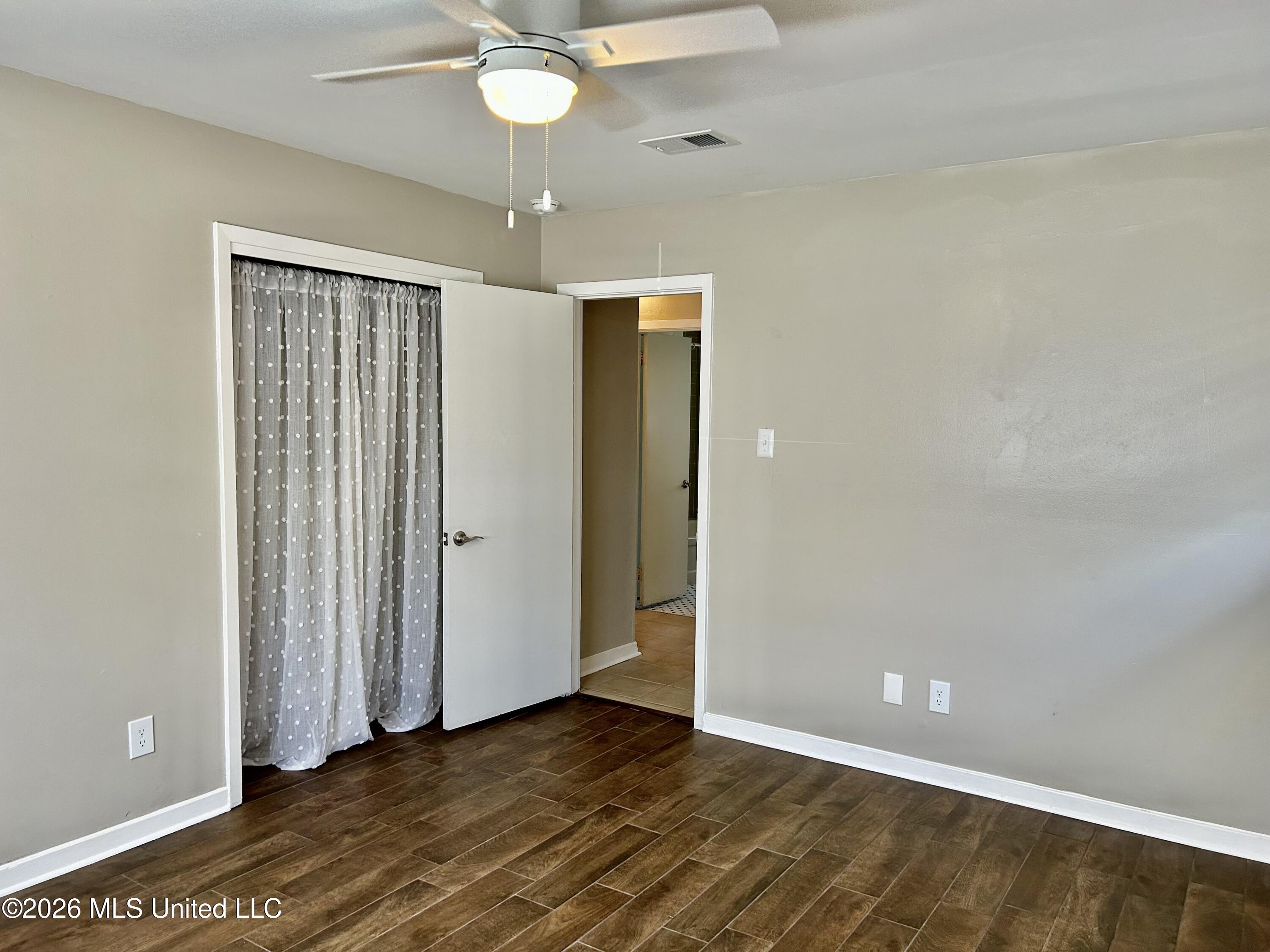 211 Woodland Circle Property Photo 11