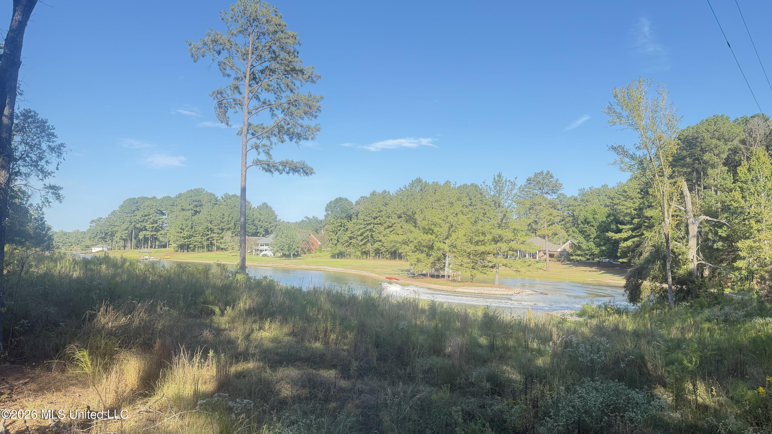 102 Cedar Ridge Drive Property Photo 5