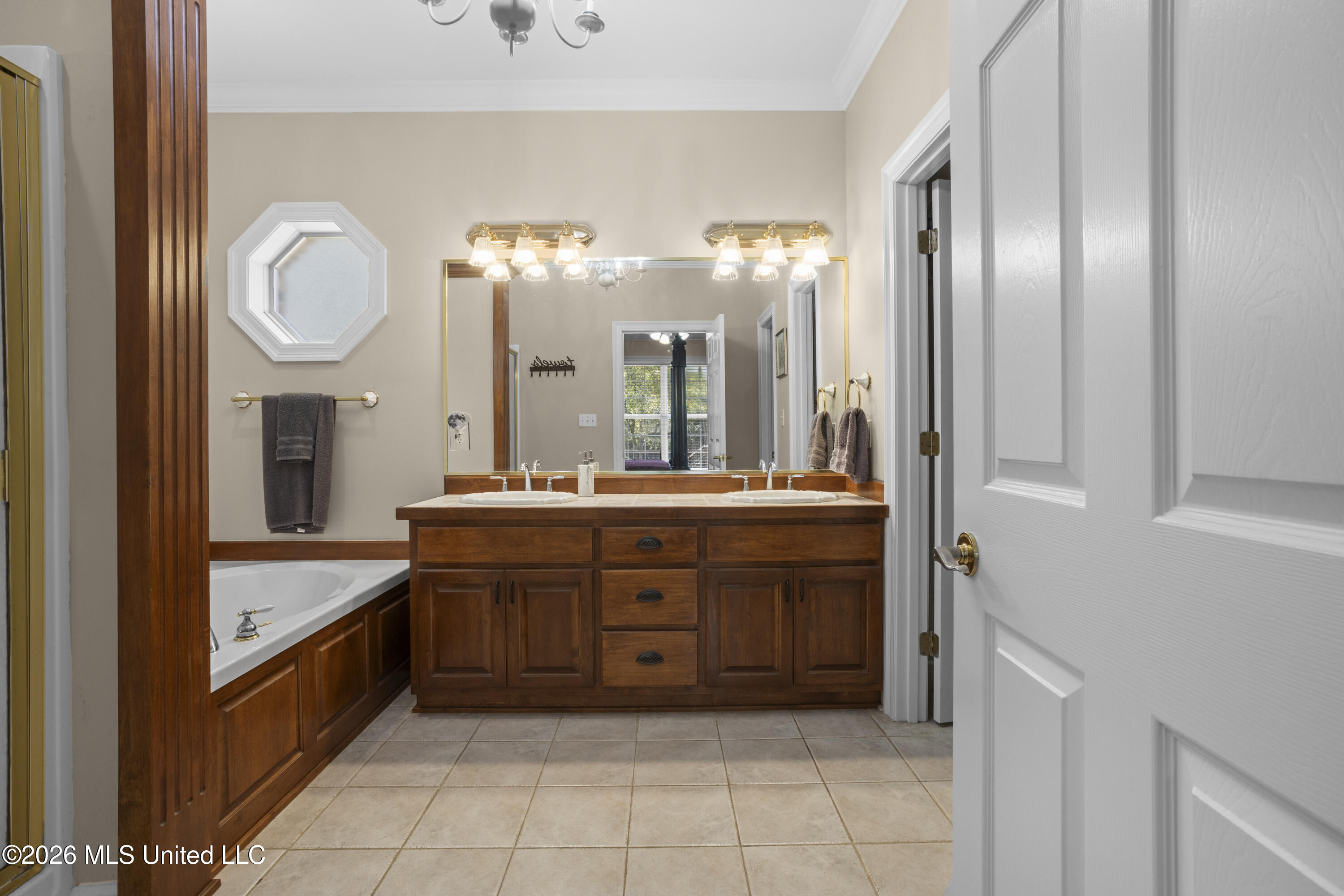 18155 Sherwood Court Property Photo 26
