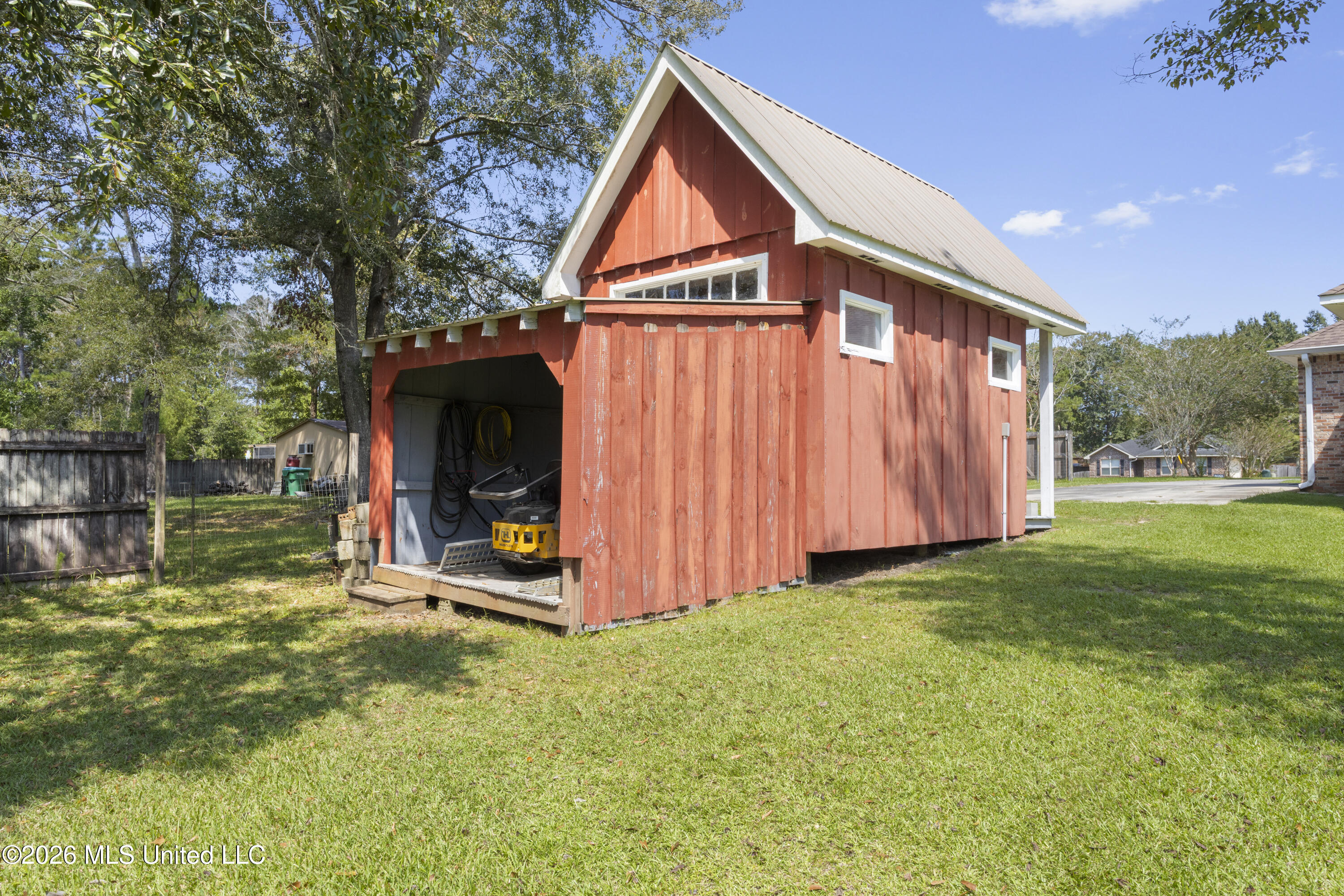 18155 Sherwood Court Property Photo 37