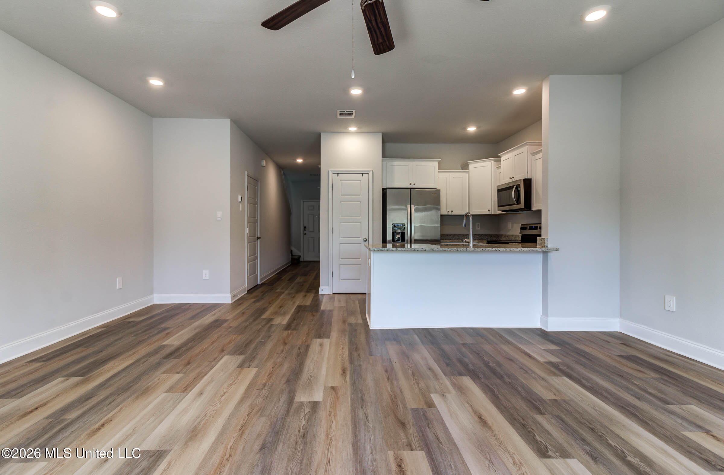 12289 Sinclair Drive Property Photo 7