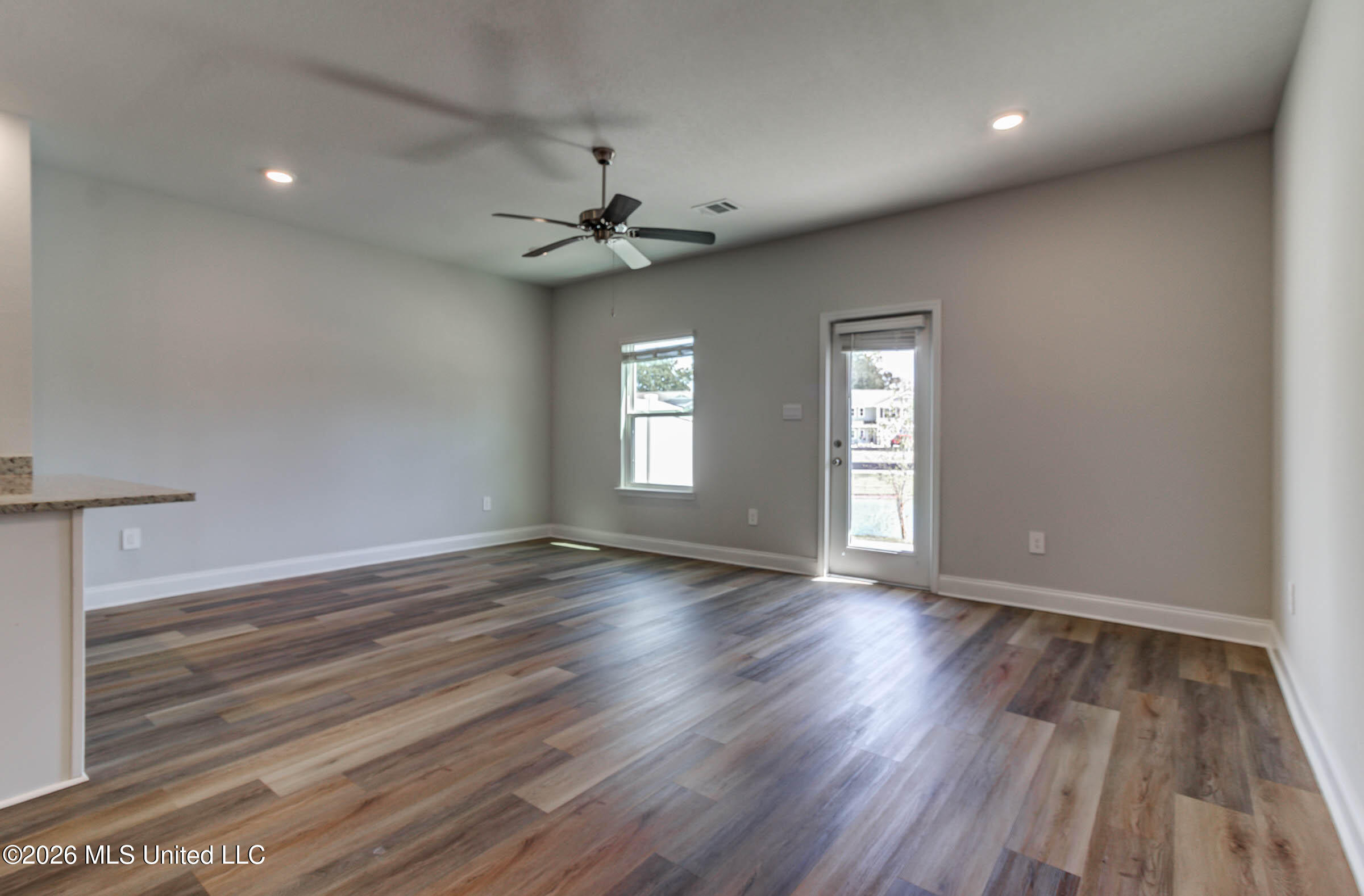12289 Sinclair Drive Property Photo 13