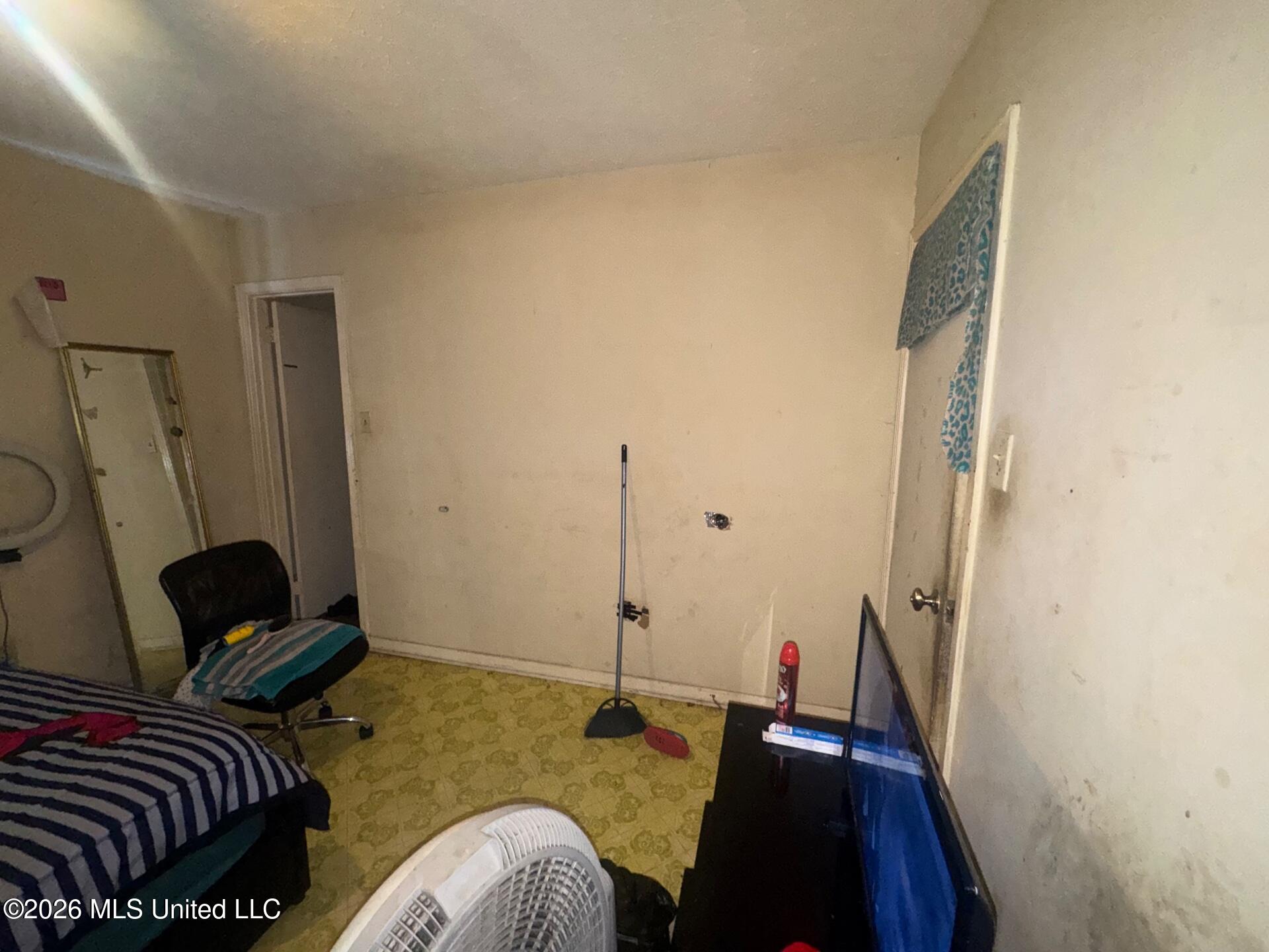 6414 Abraham Lincoln Drive Property Photo 29