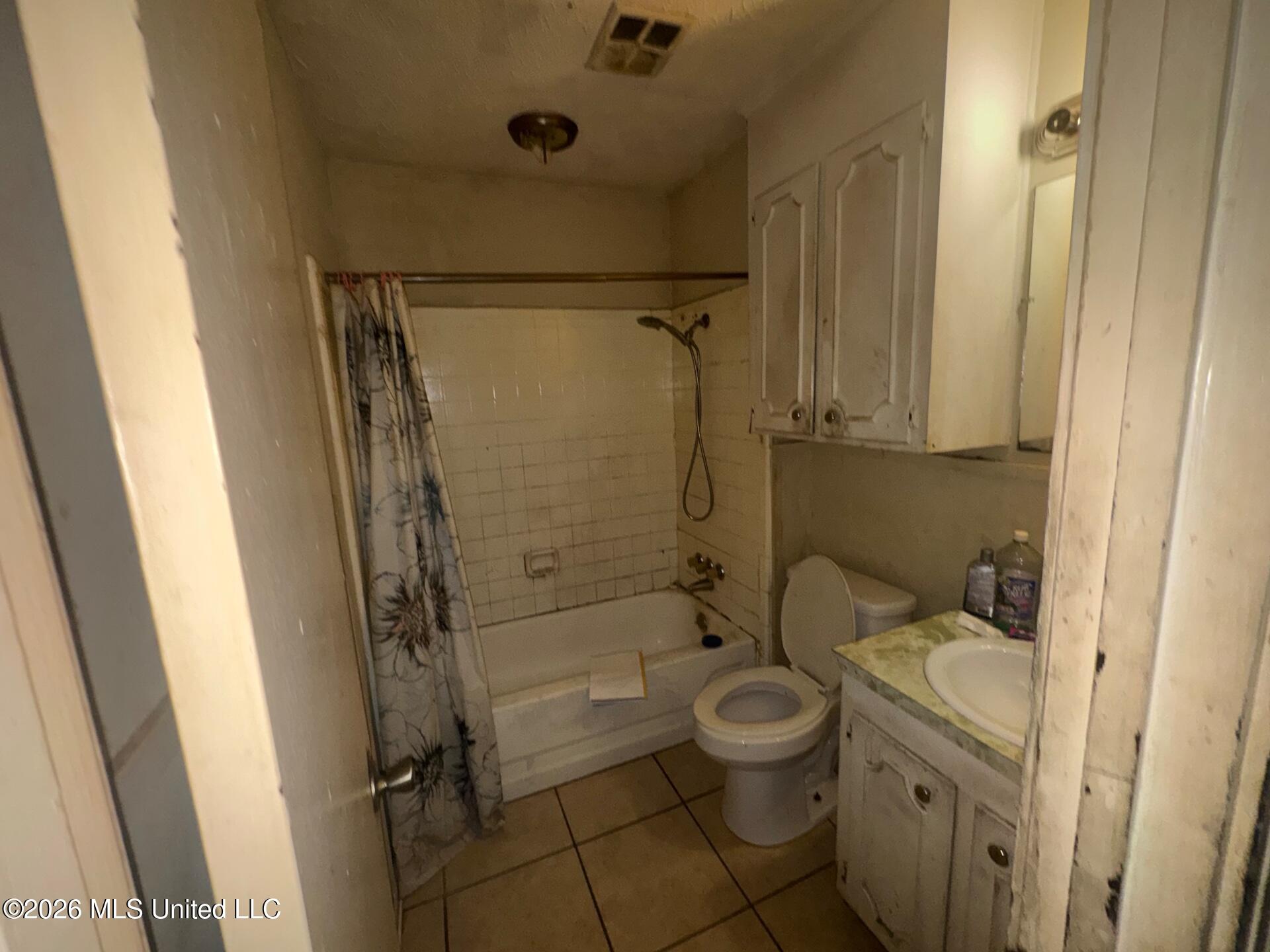 6414 Abraham Lincoln Drive Property Photo 65