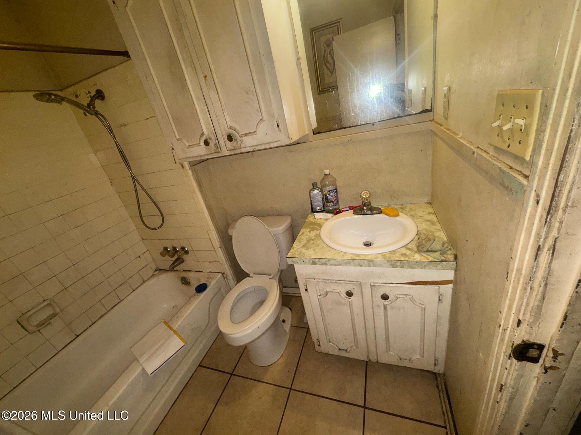 6414 Abraham Lincoln Drive Property Photo 67