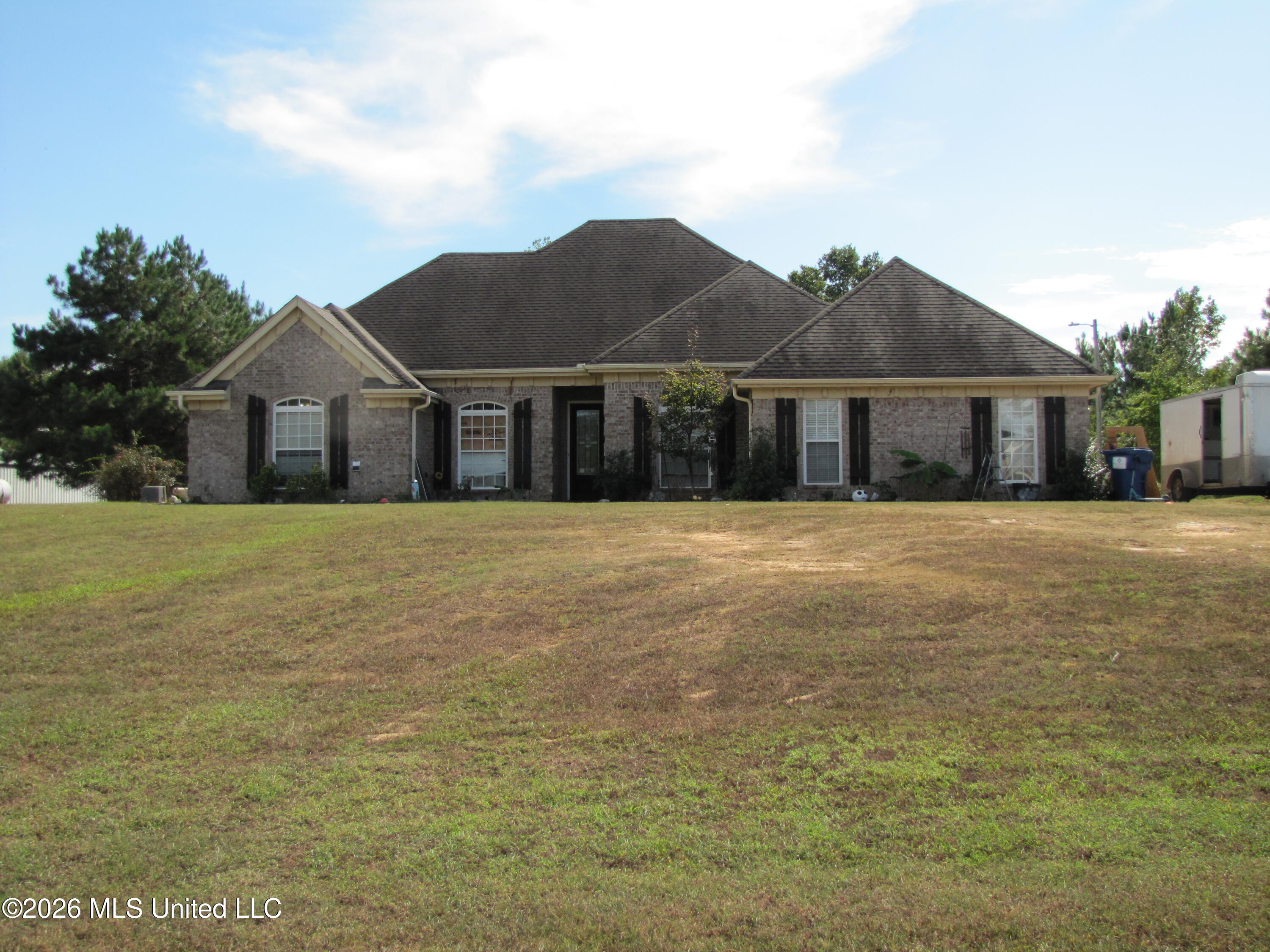 624 Moore Loop Property Photo 1