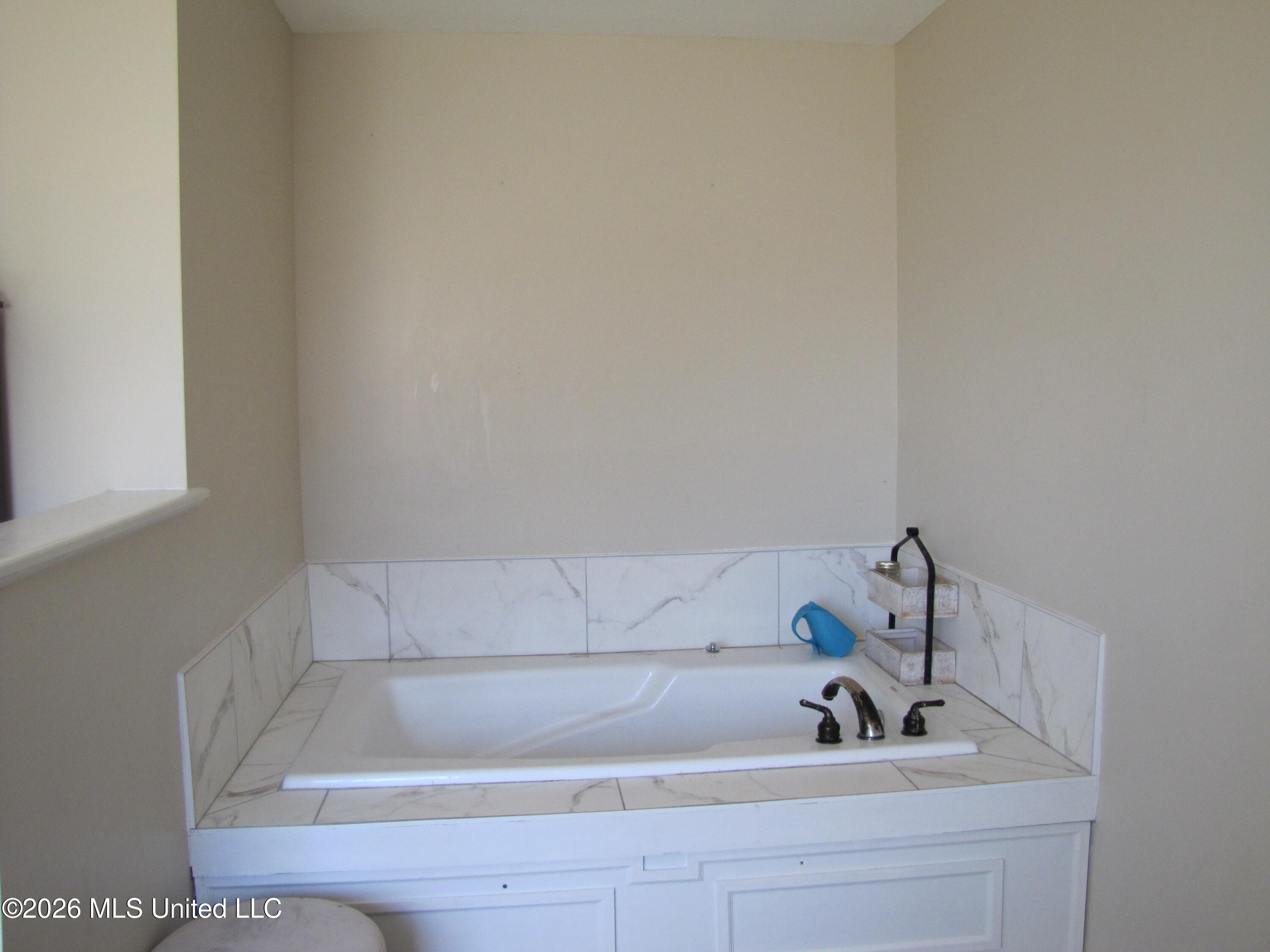 624 Moore Loop Property Photo 14