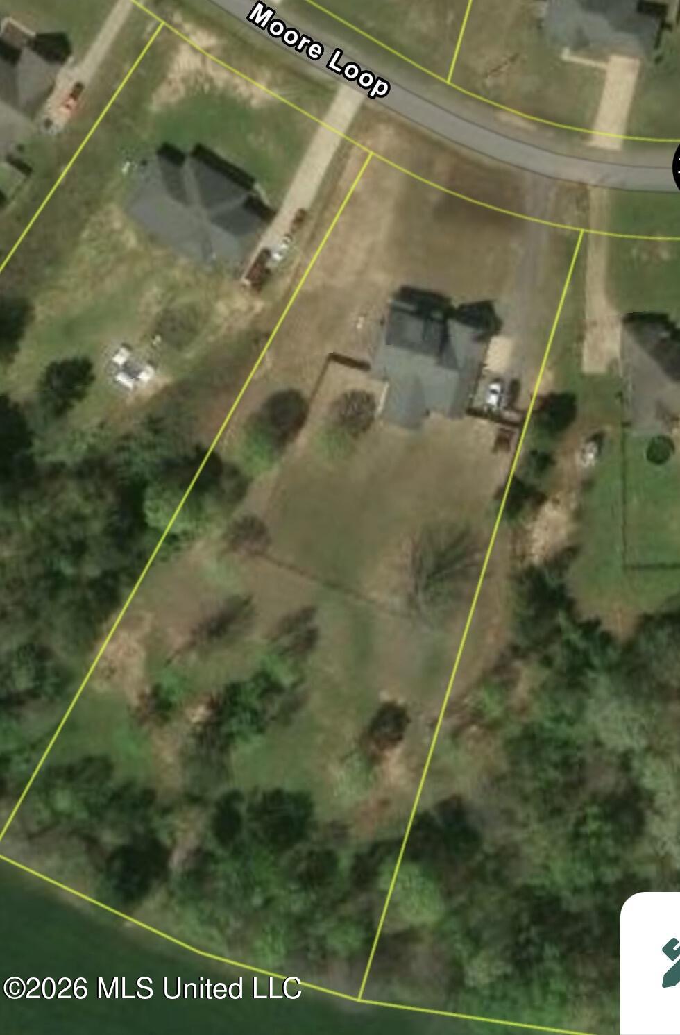 624 Moore Loop Property Photo 24