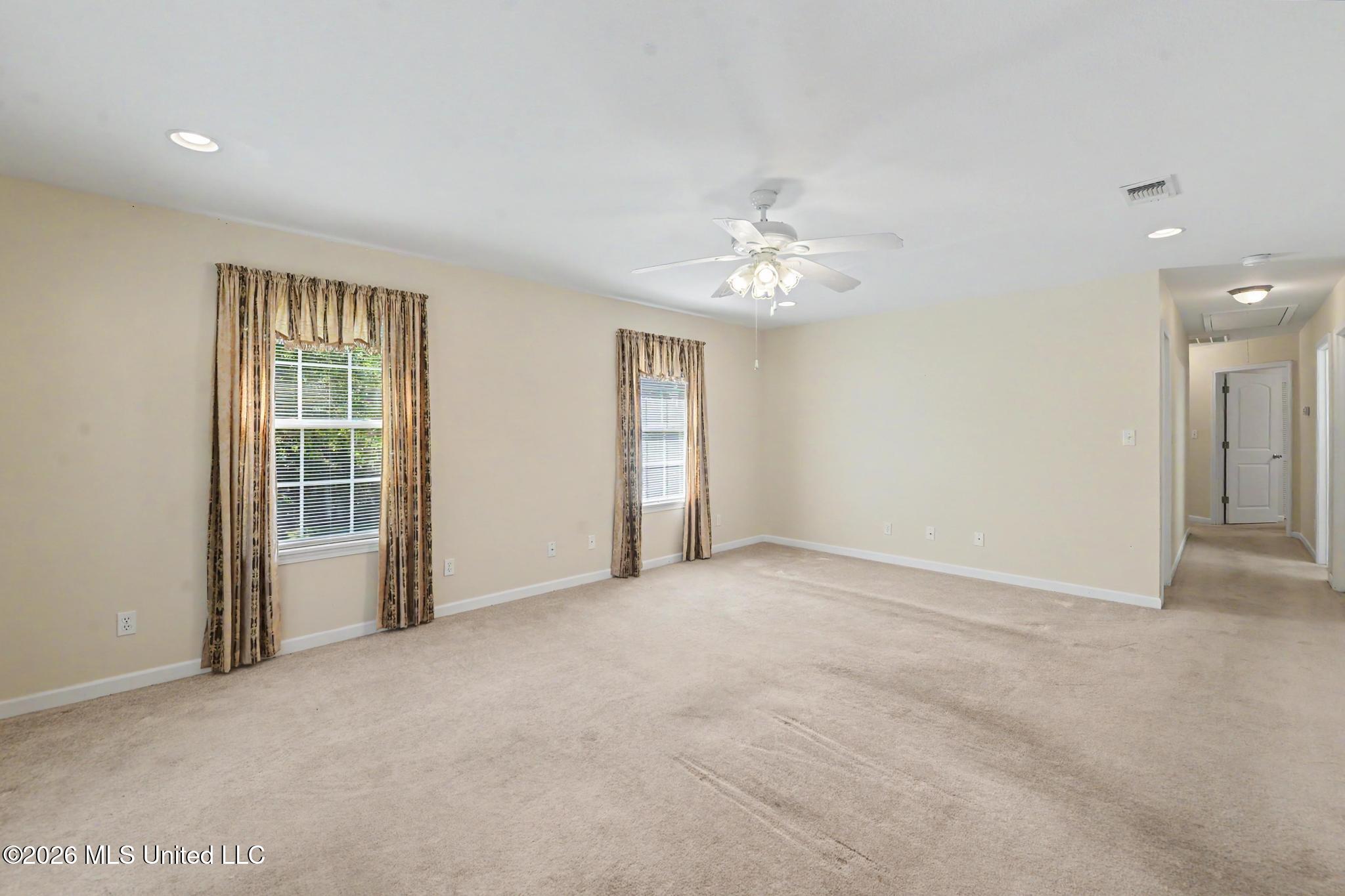10411 Paradise Lane Property Photo 6