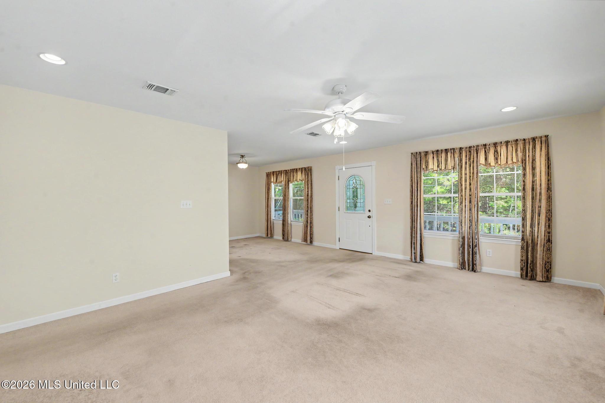 10411 Paradise Lane Property Photo 8