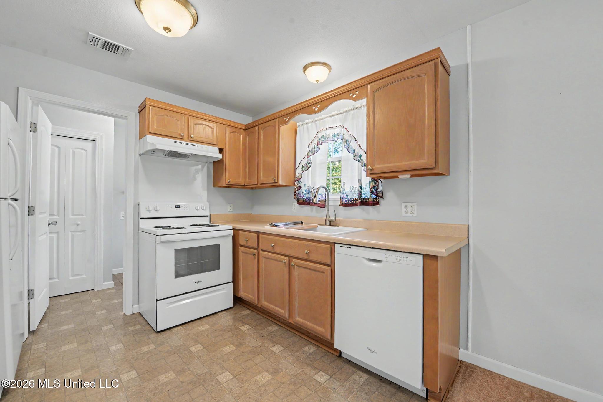 10411 Paradise Lane Property Photo 10