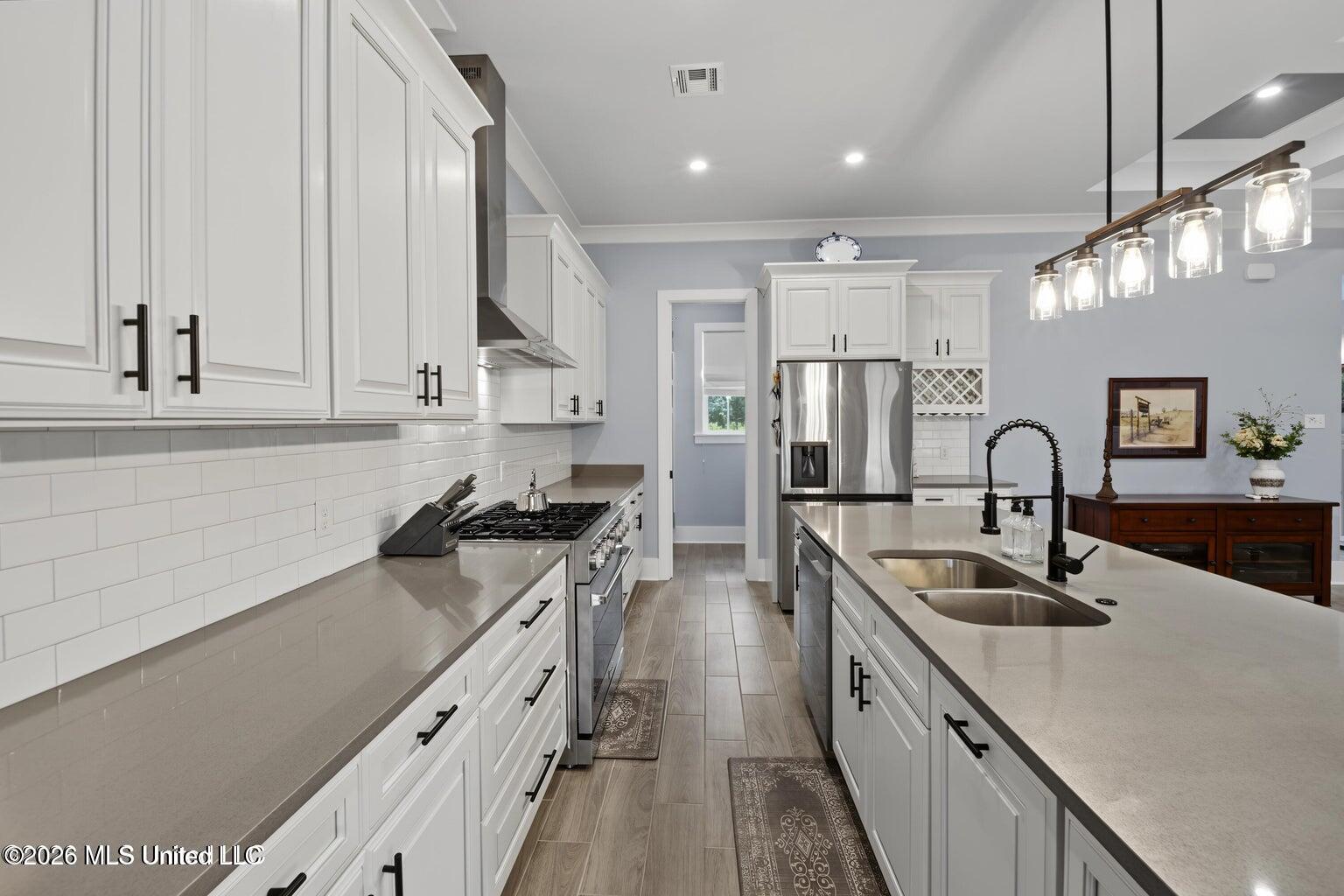 5 S Caesar Oaks Drive Property Photo 10