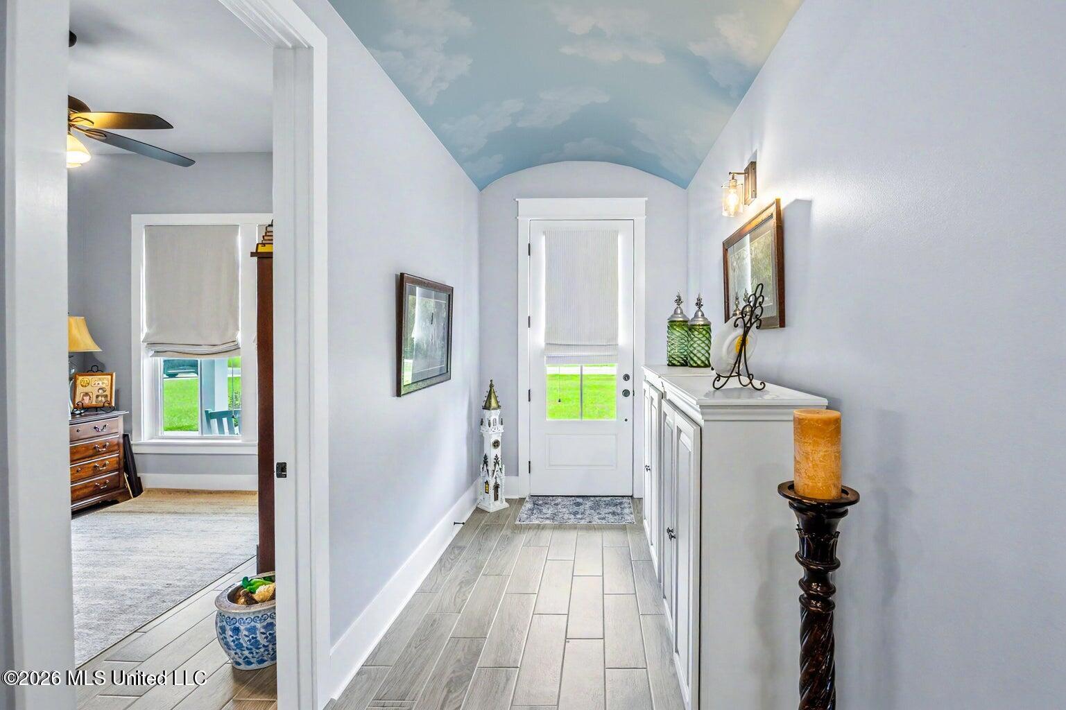 5 S Caesar Oaks Drive Property Photo 28